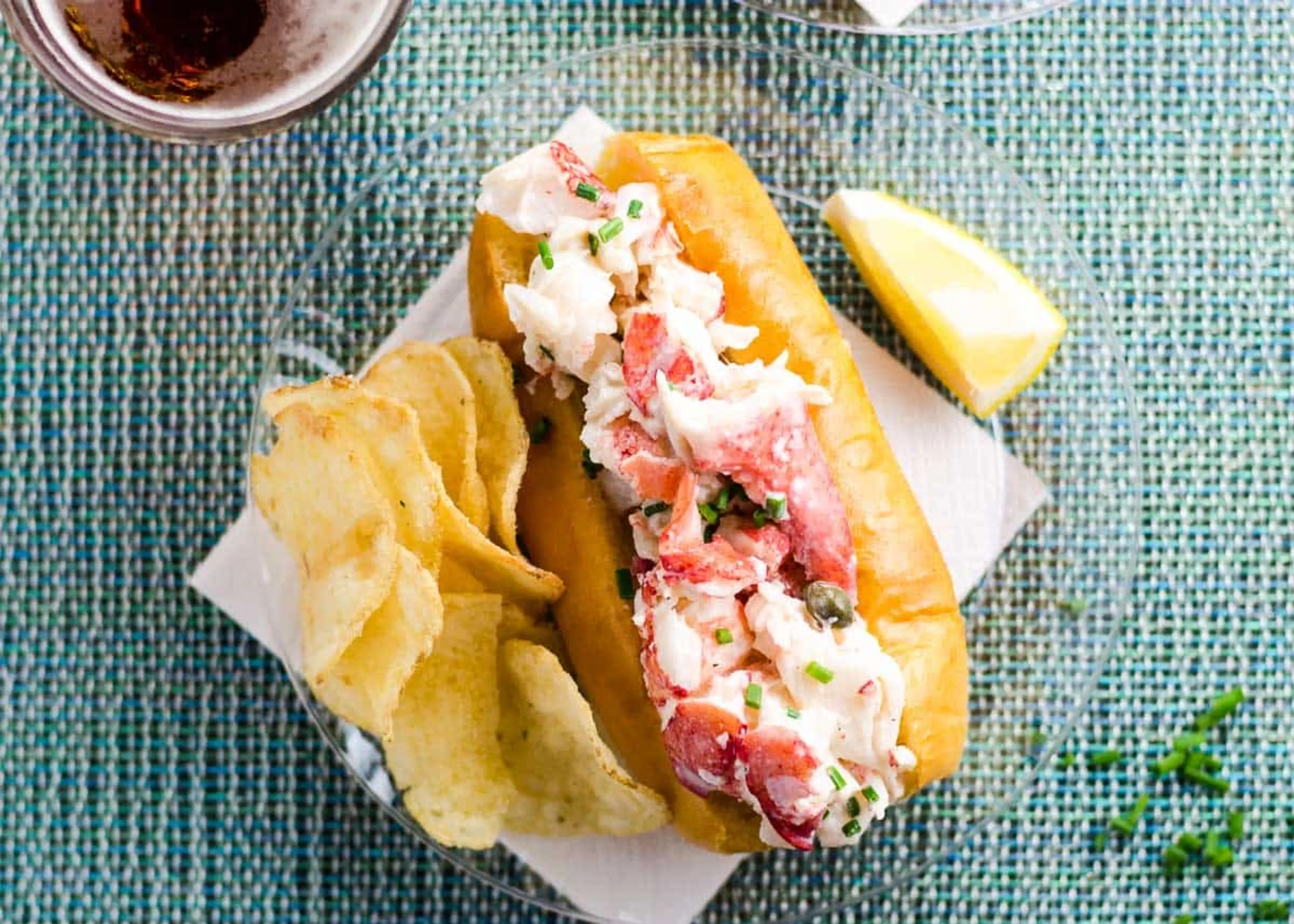 Best Lobster Roll Recipe (Maine-style)