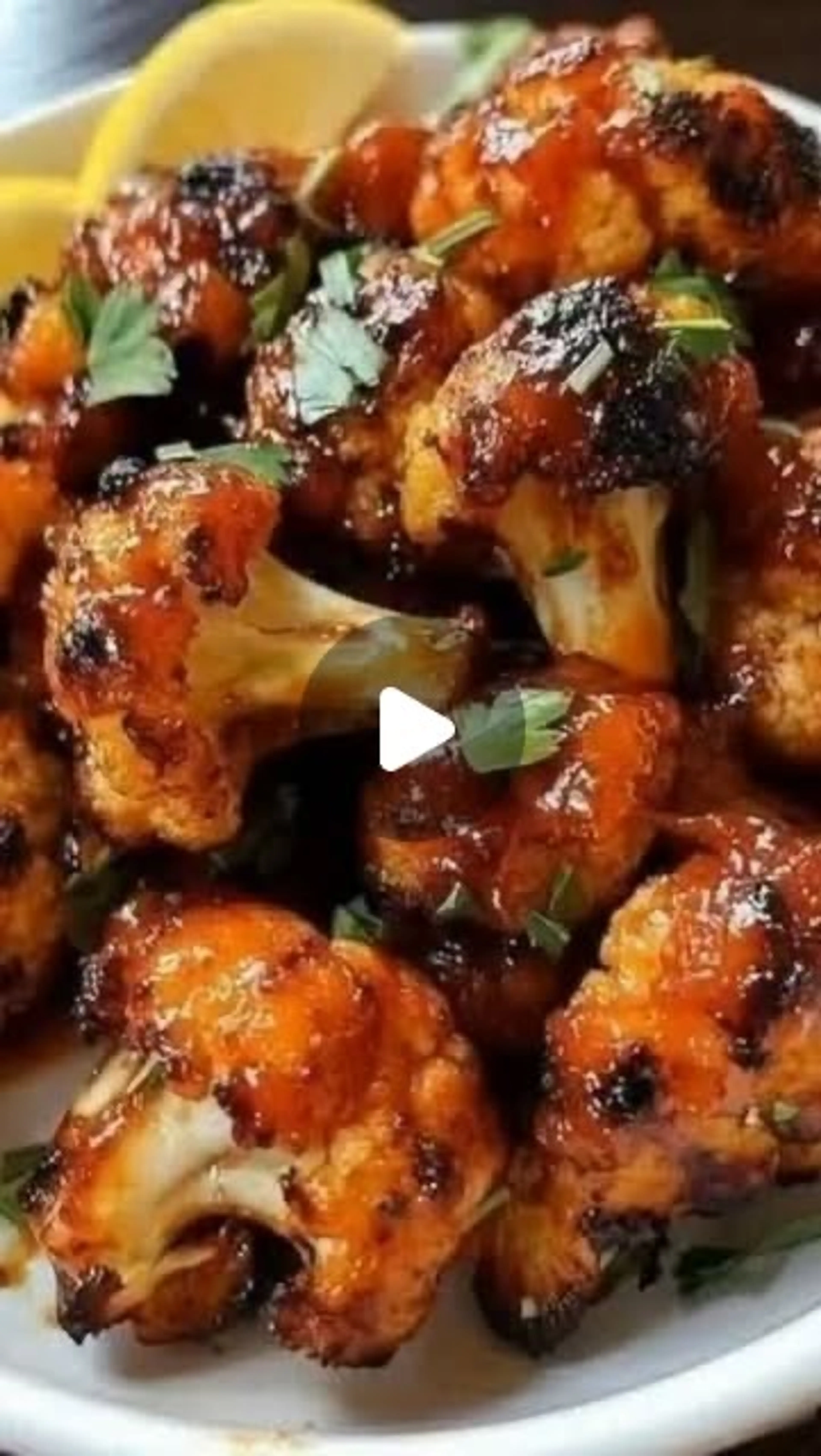 Maple Sriracha Roasted Cauliflower