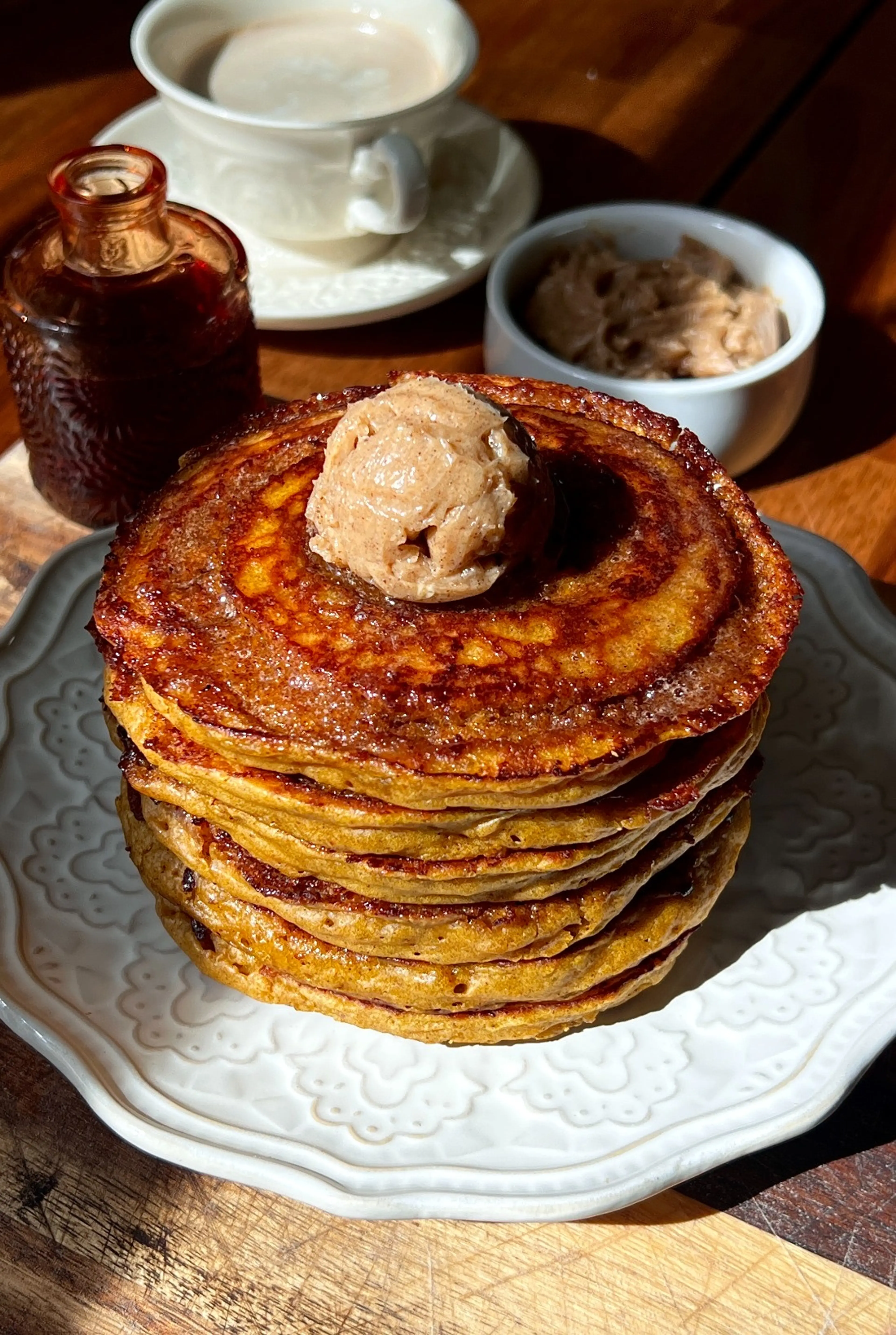 Pumpkin Cinnamon Roll Pancakes
