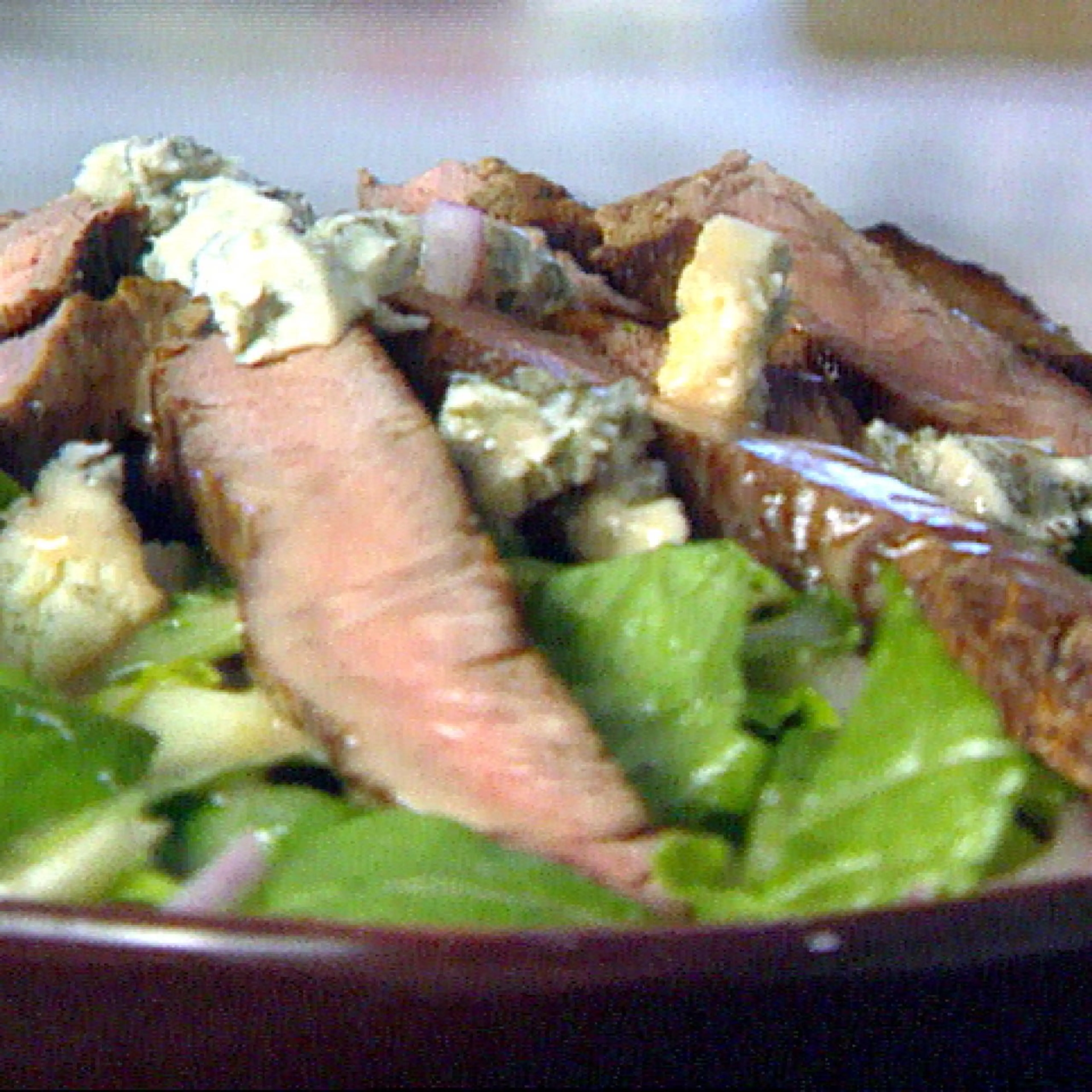 Steak Salad With Endive And Gorgonzola(Giada)