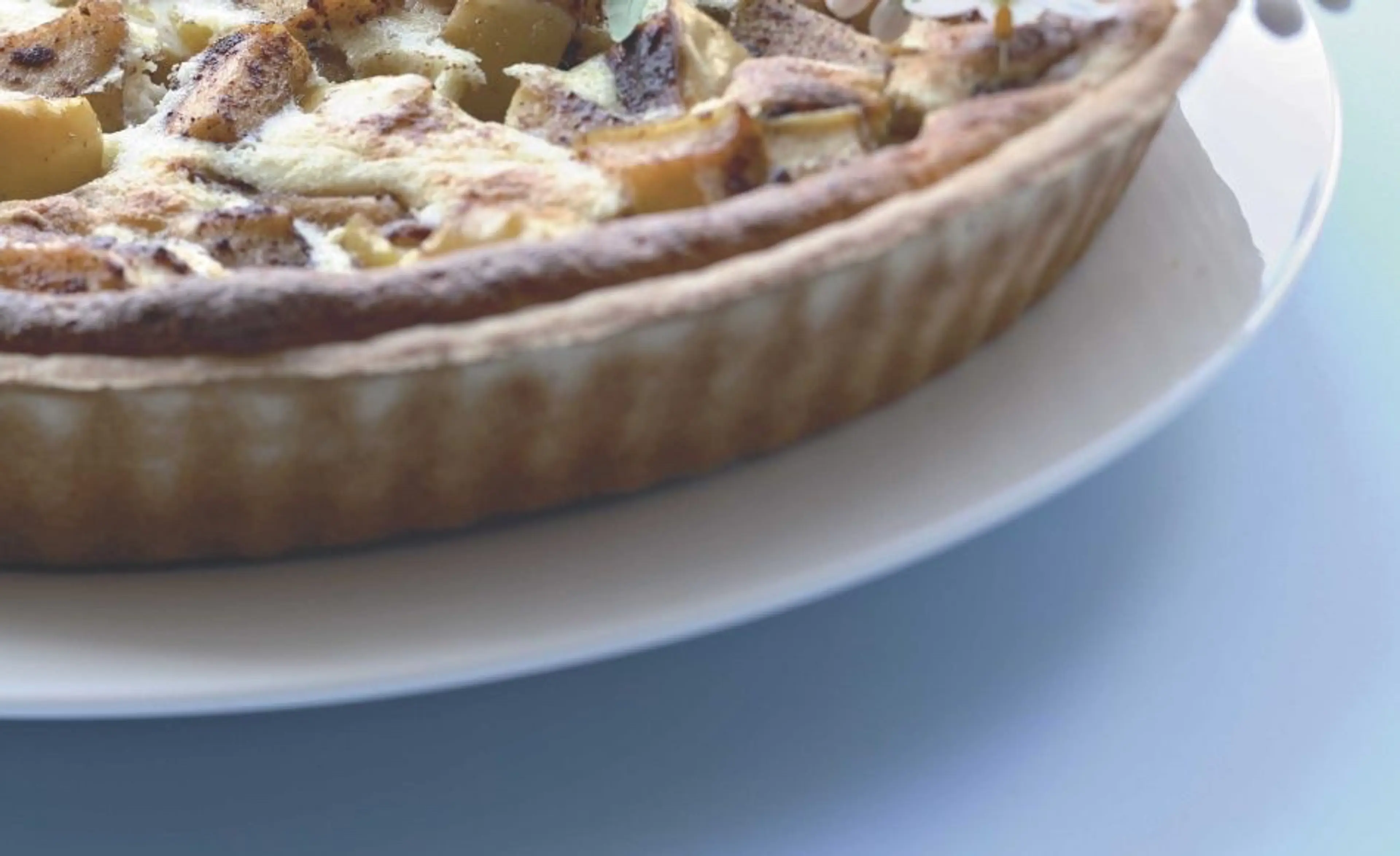 TARTE SOUFFLÉE AUX POMMES