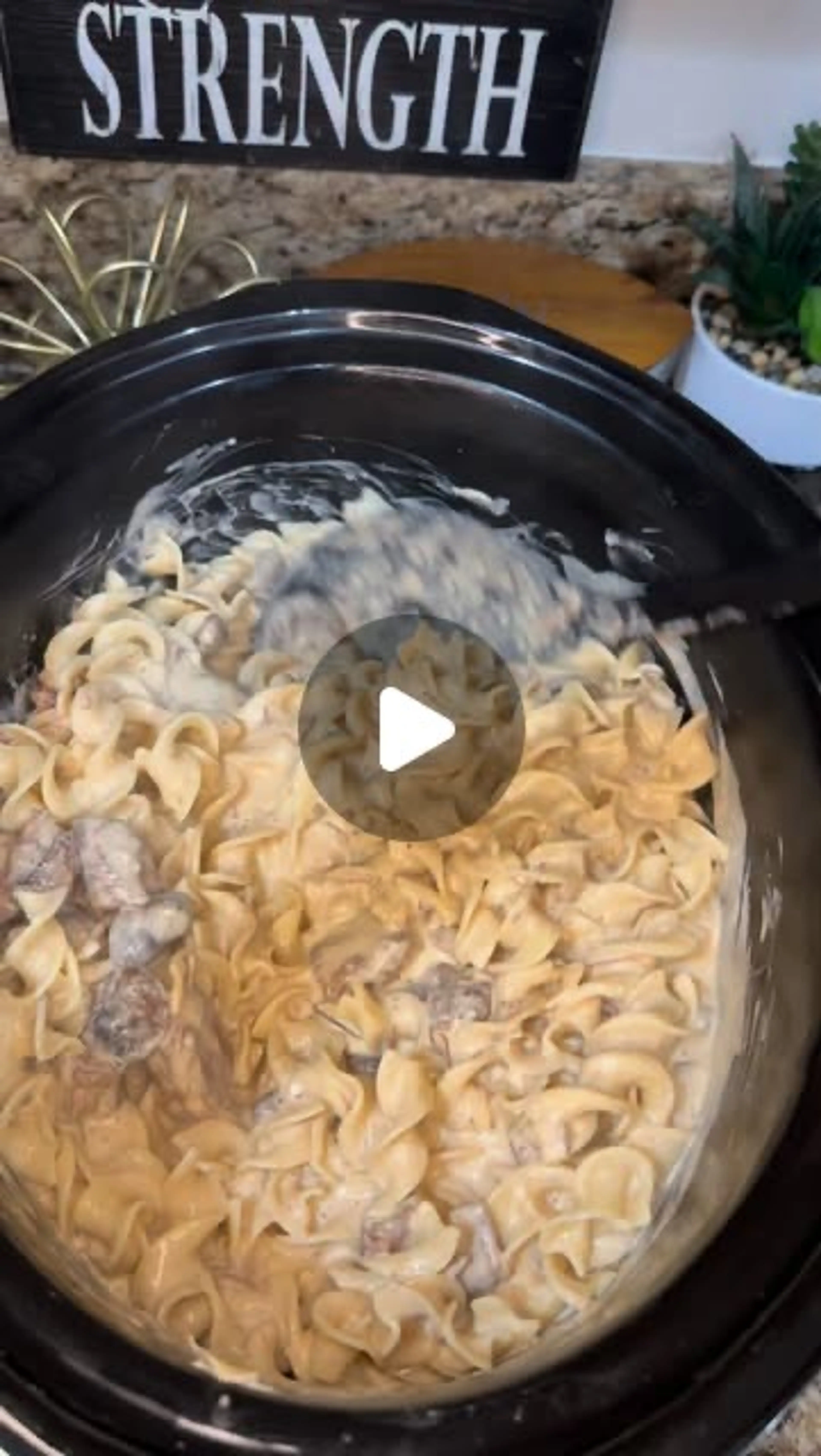 Creamy Crockpot Beef Stroganoff