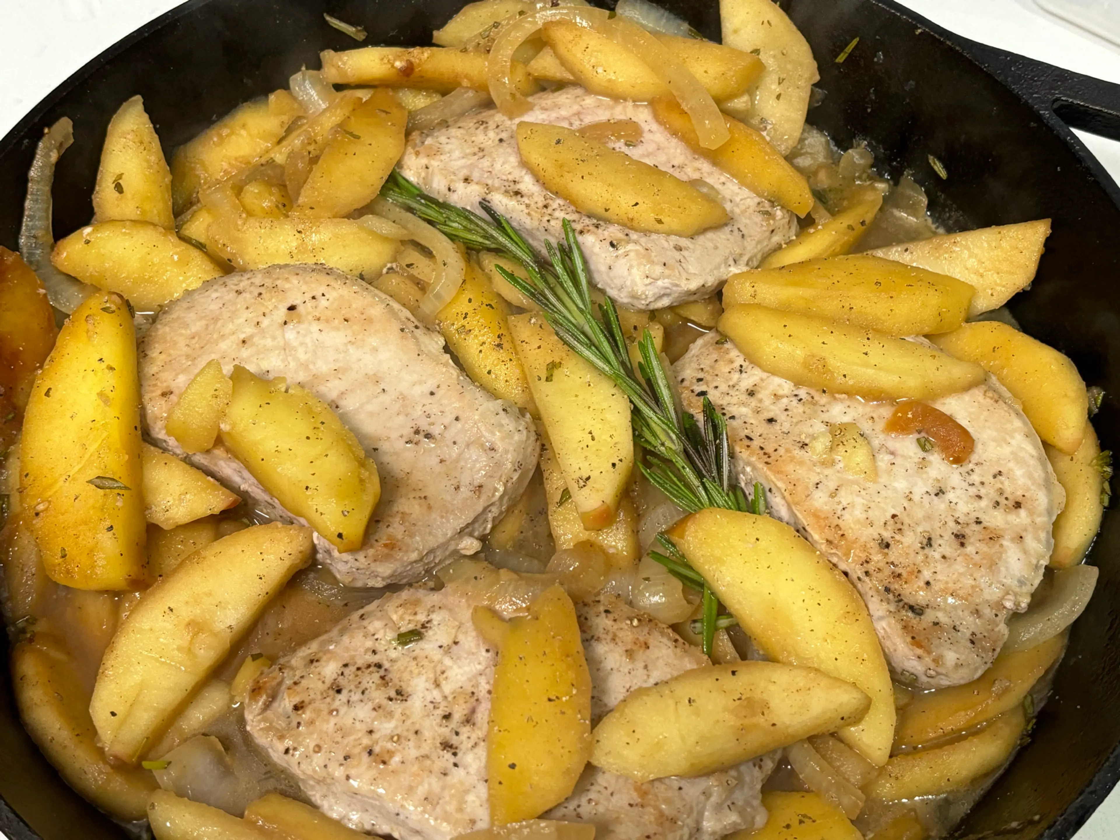 Pork Chops with Apples