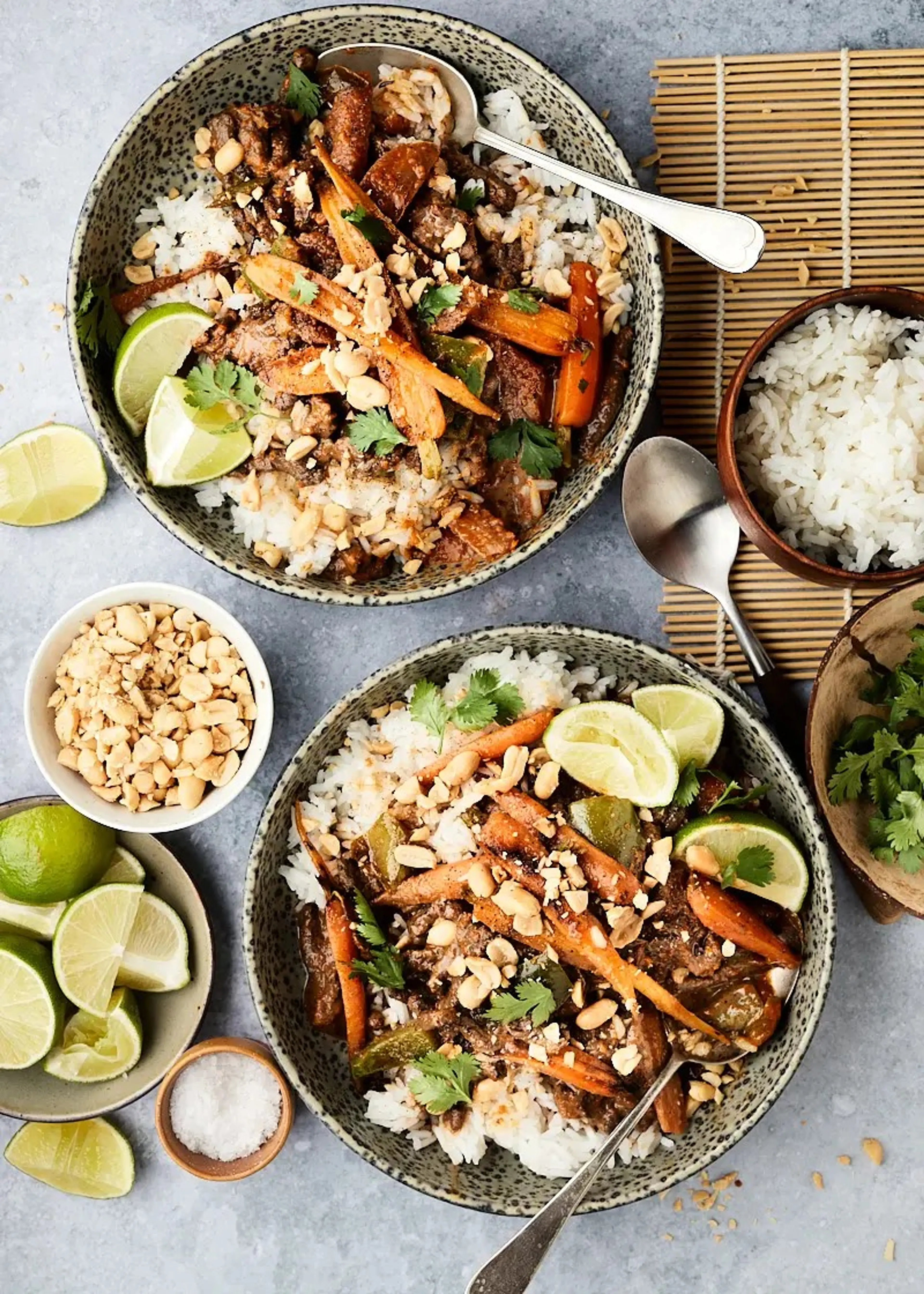 Panang curry met wortel en paprika