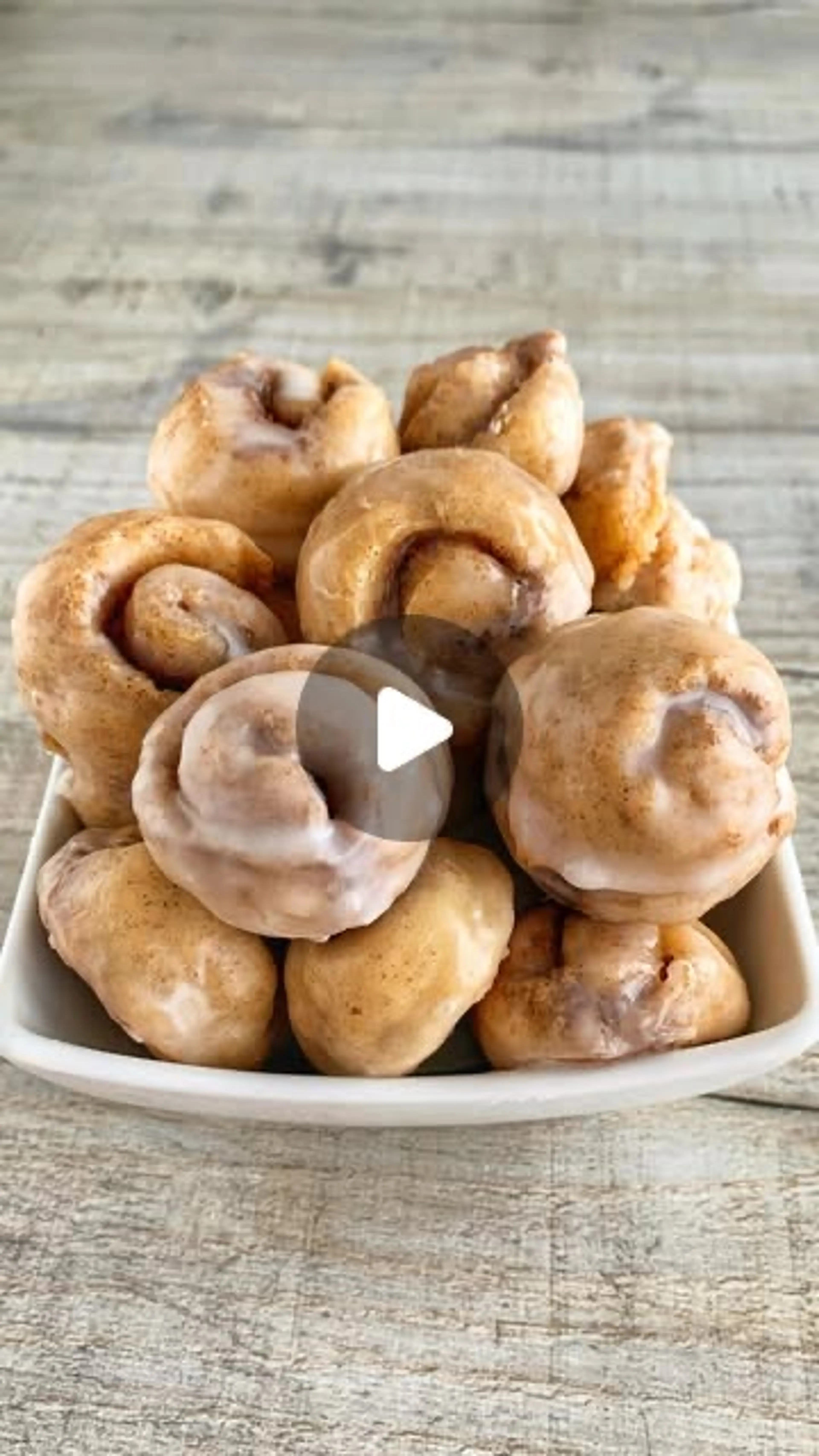 Cinnamon Roll Bites with 2-ingredient Dough