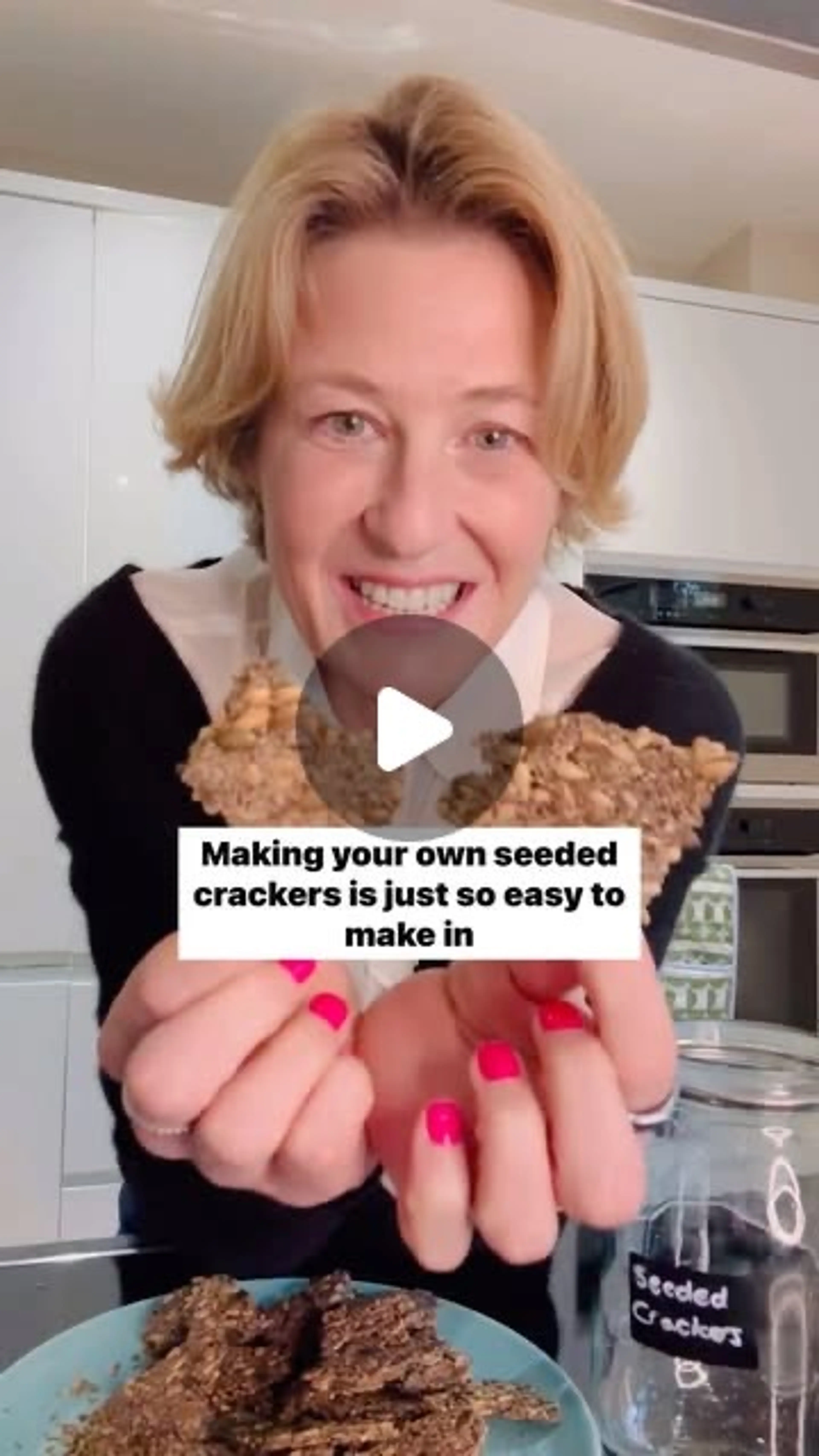 Seeded Crackers