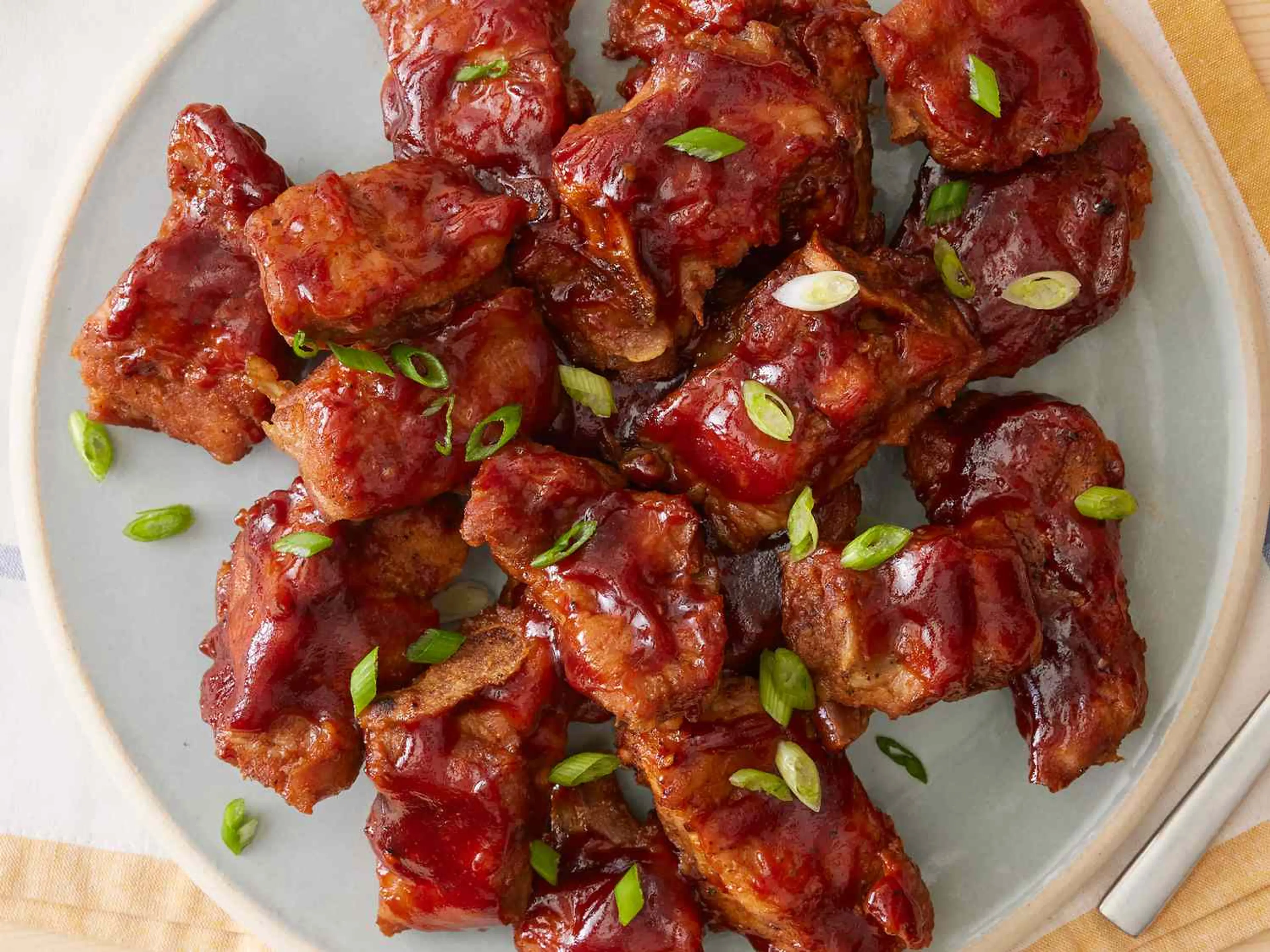 Slow Cooker Pork Rib Tips