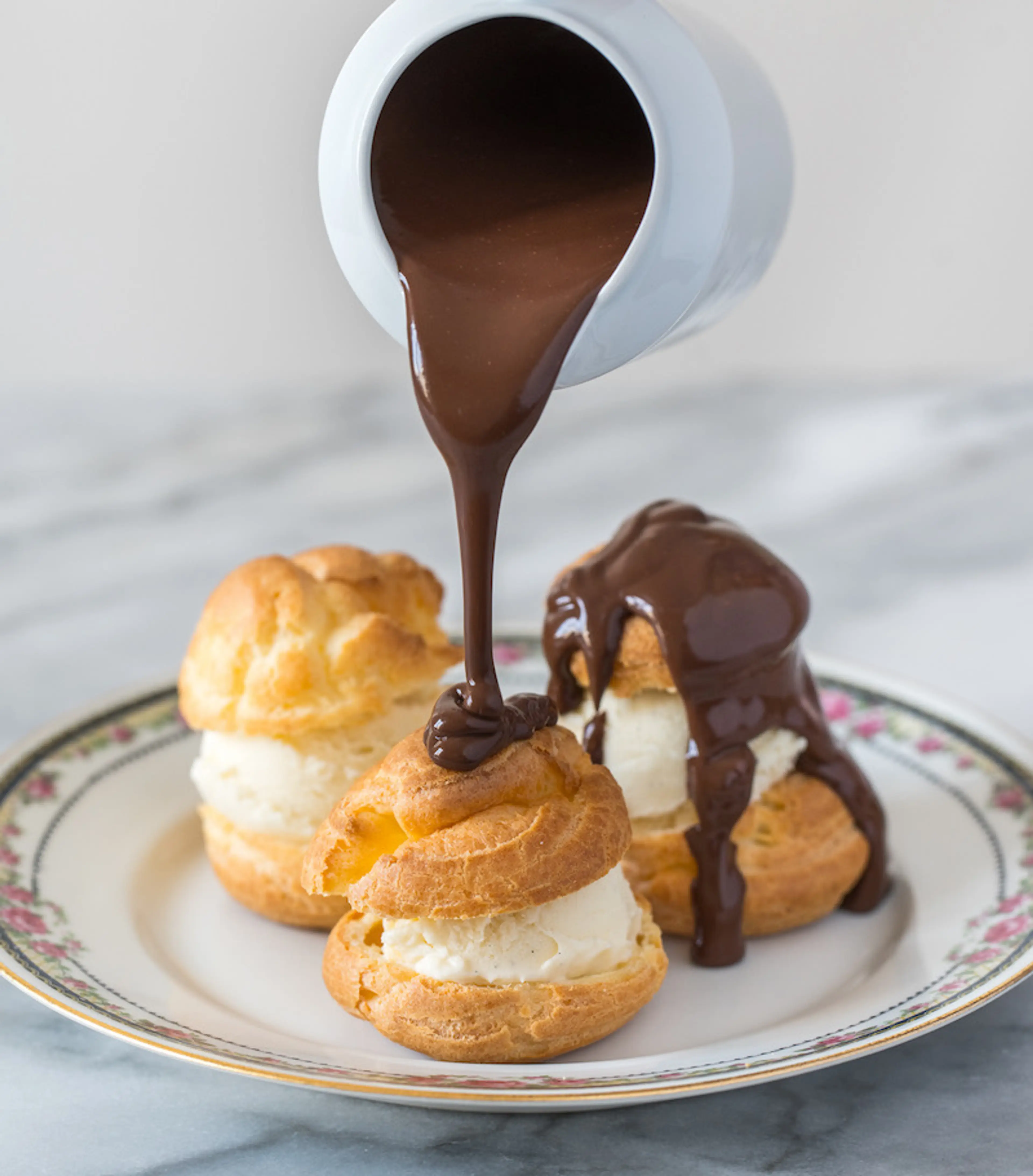 Profiteroles