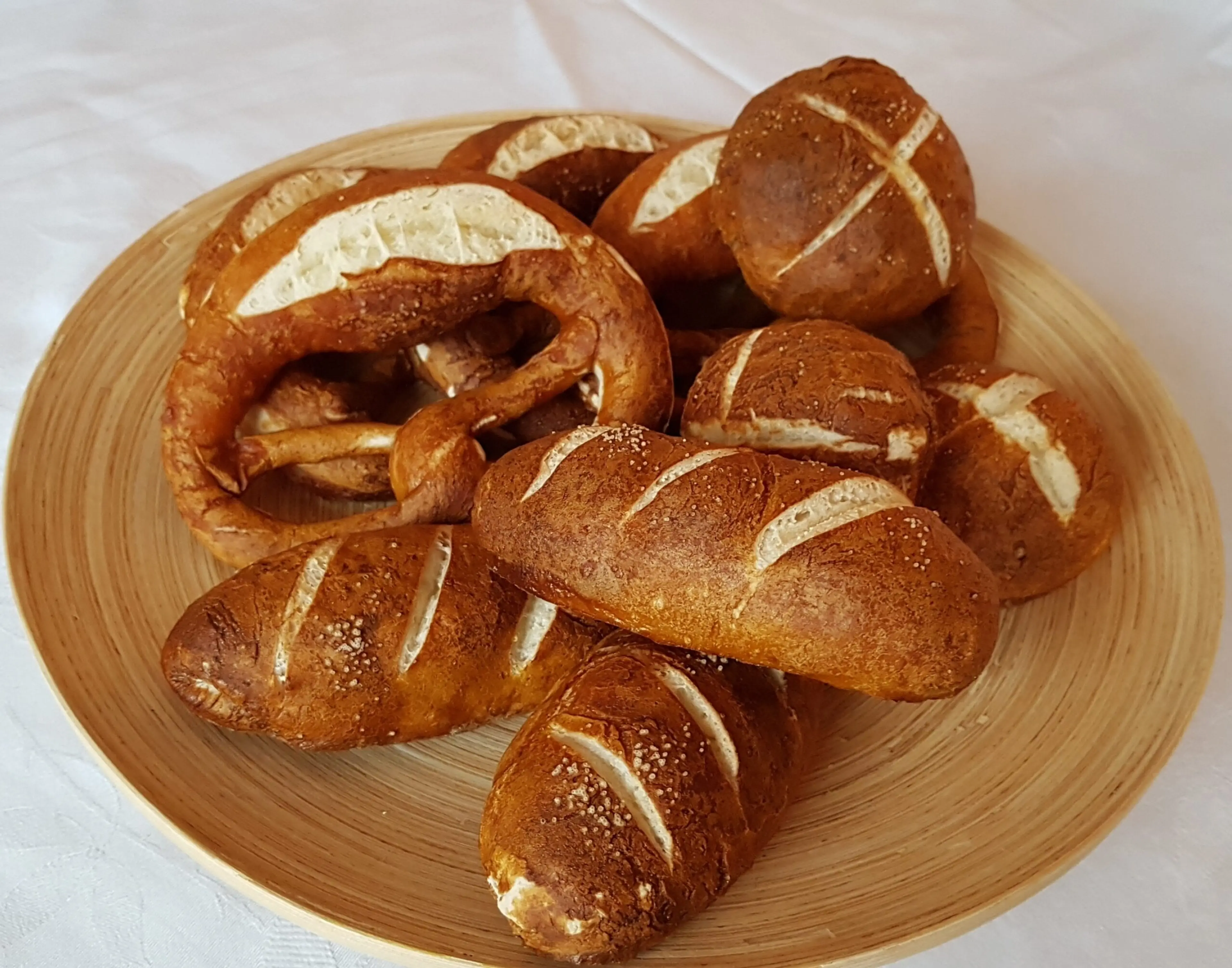 Glutenfreies Laugengebäck