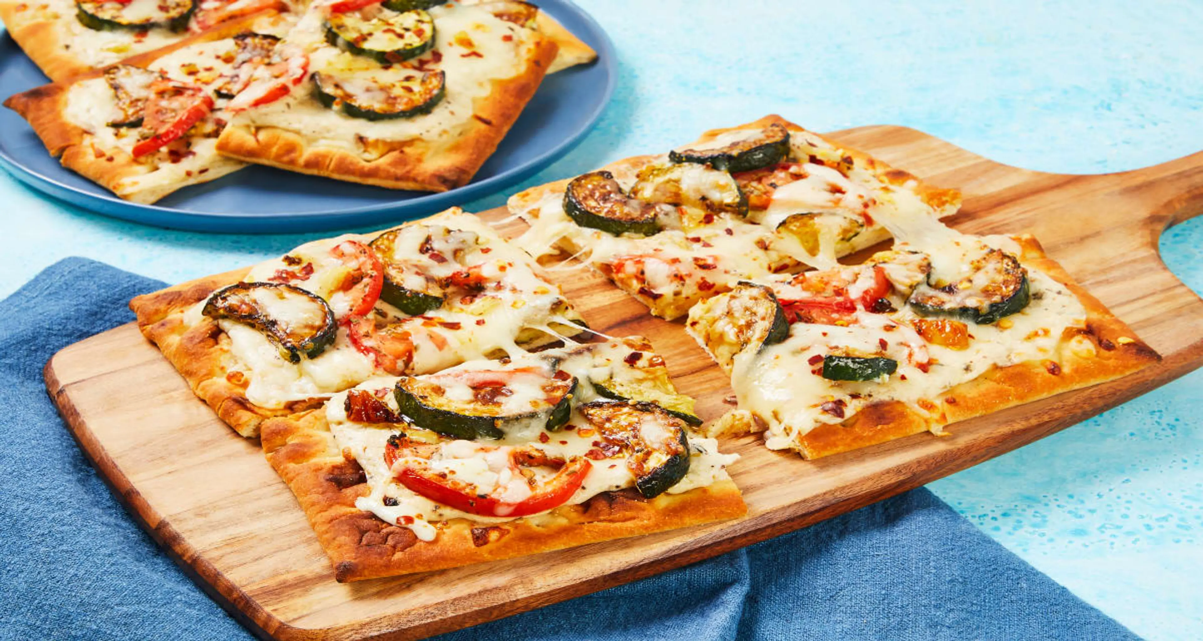 Garlicky White Sauce Flatbreads with Chicken, Tomato & Zucch