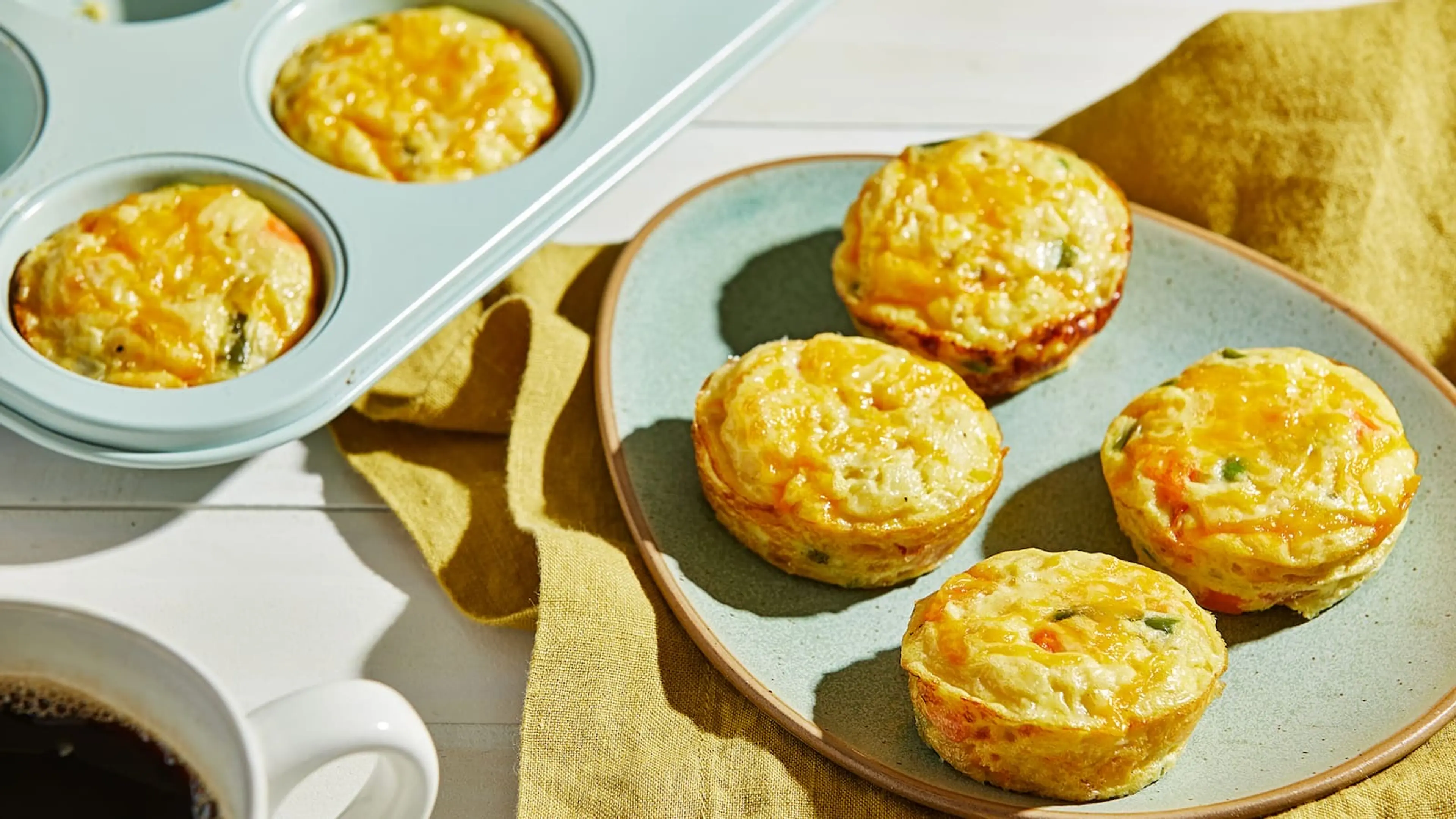 Egg Bites With Mixed Vegetables and Cheddar