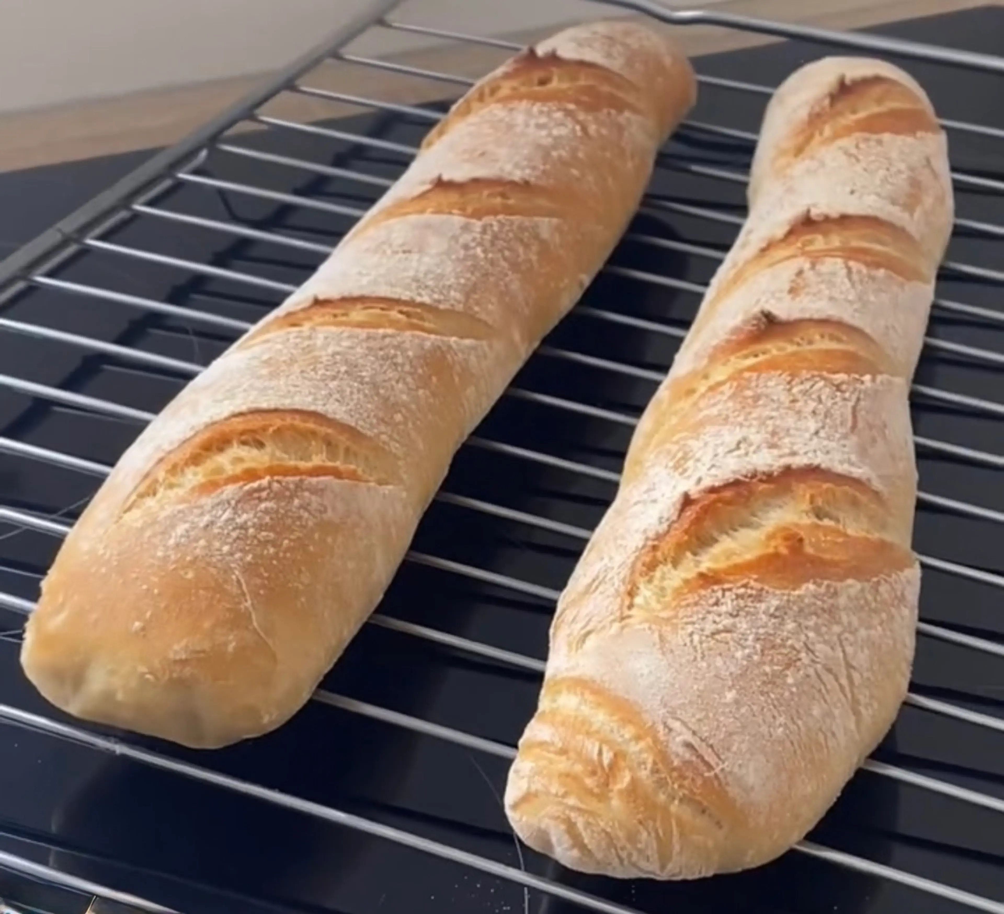 Baguettes maison sans robot ni pétrissage