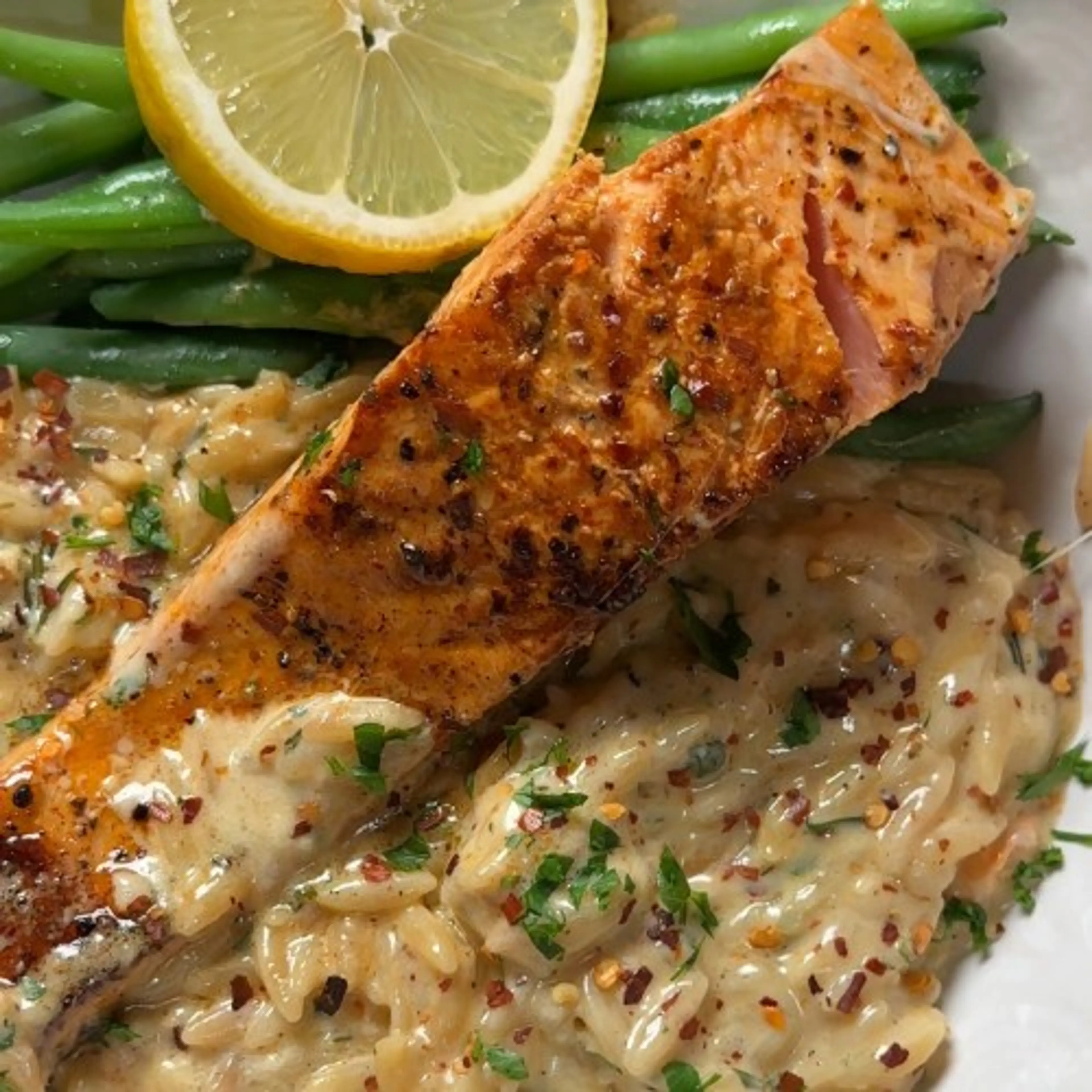 Creamy Lemon Garlic Orzo with Salmon