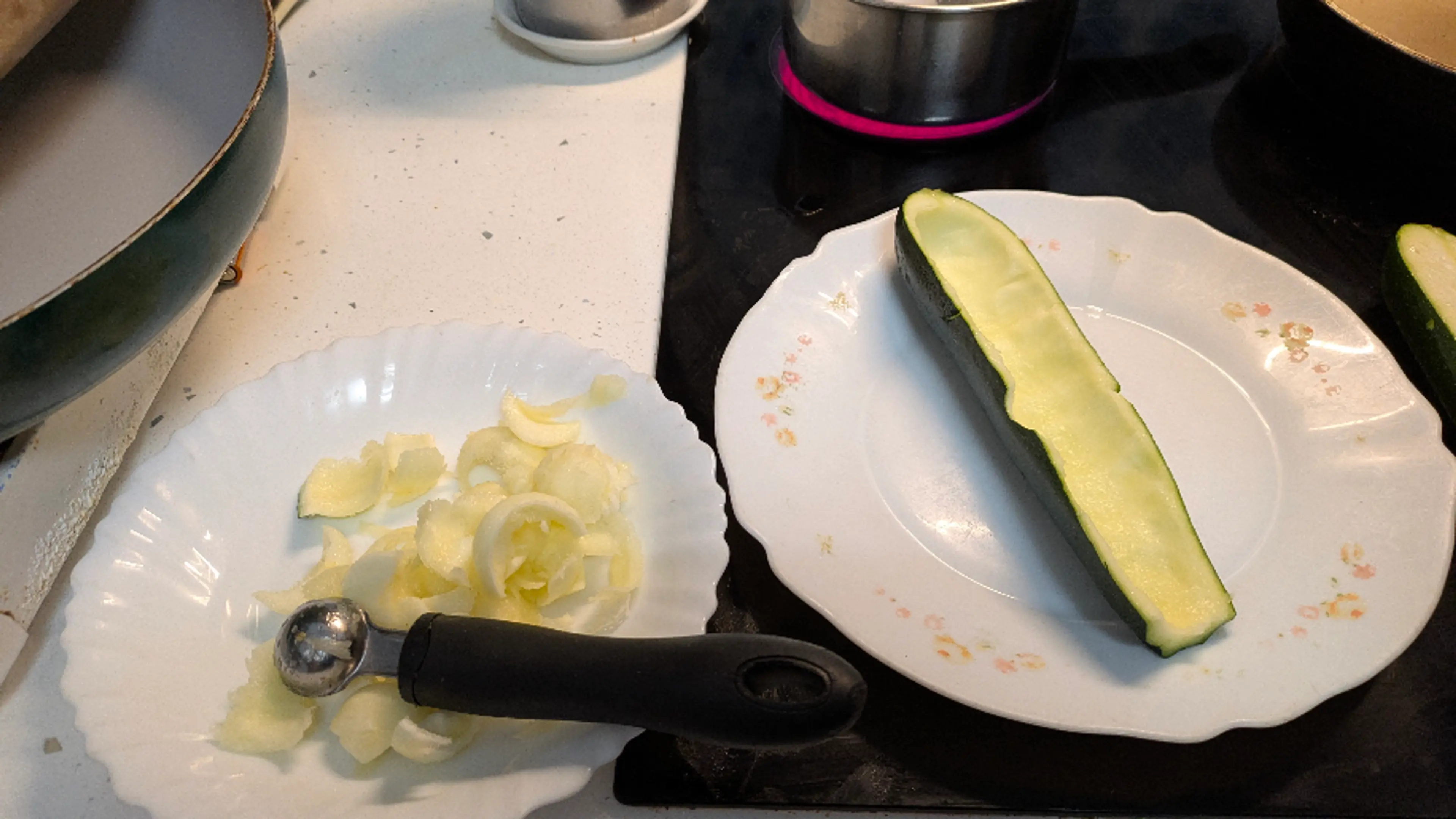 Calabacines Rellenos De Atún