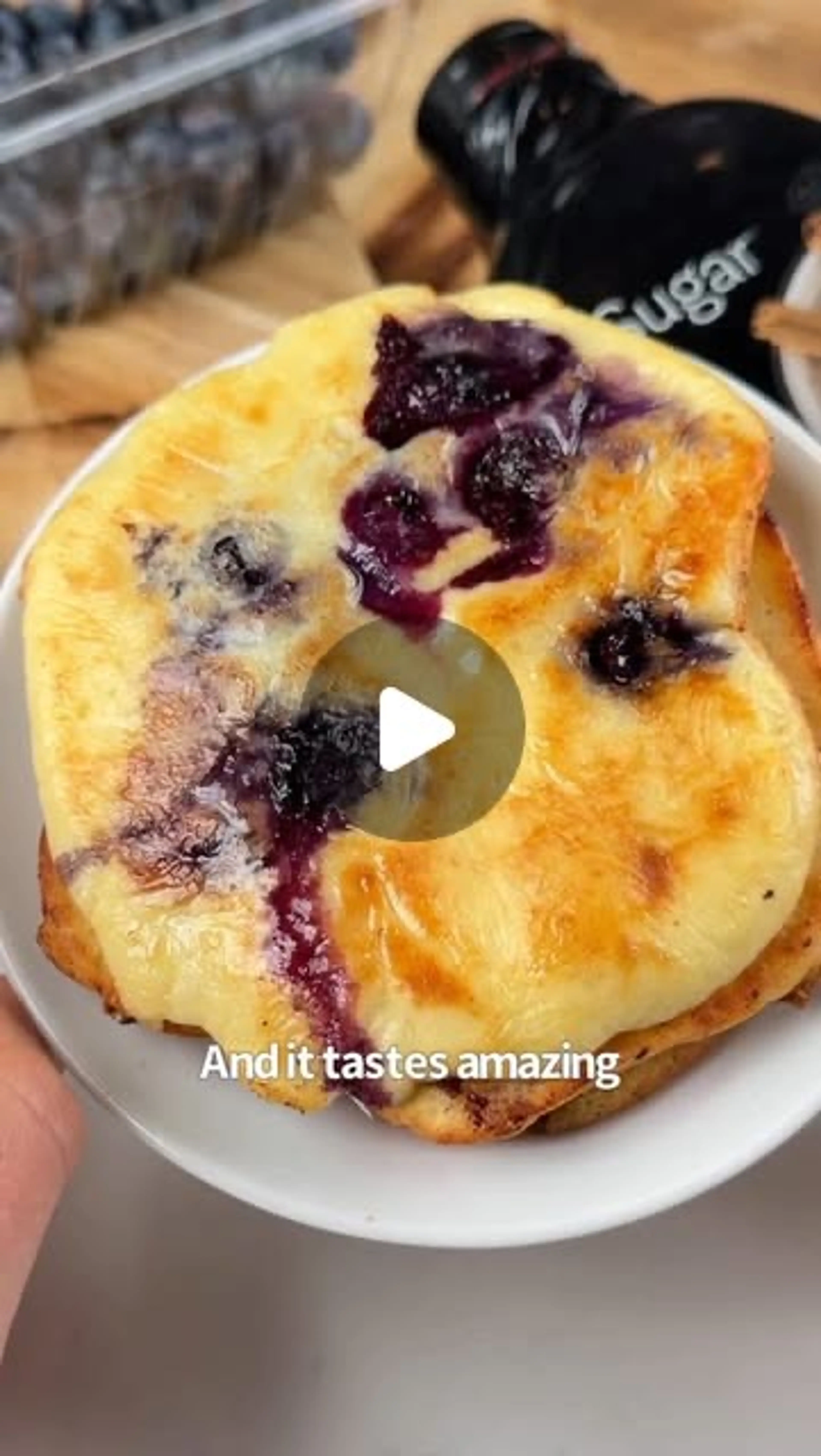 Say “yum” If You Would Eat These Blueberry Protein Pancakes