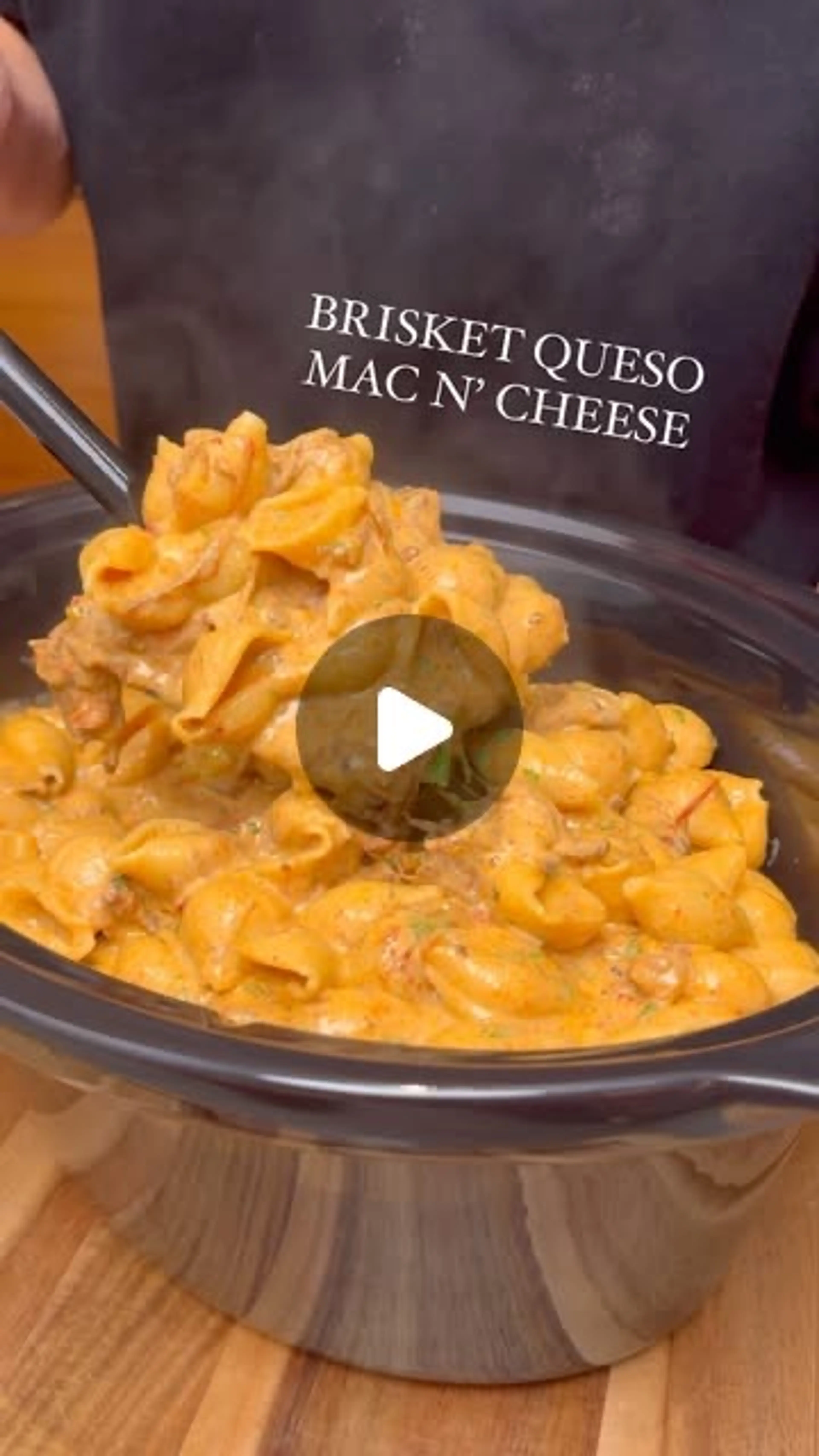 Brisket Queso Mac N’ Cheese