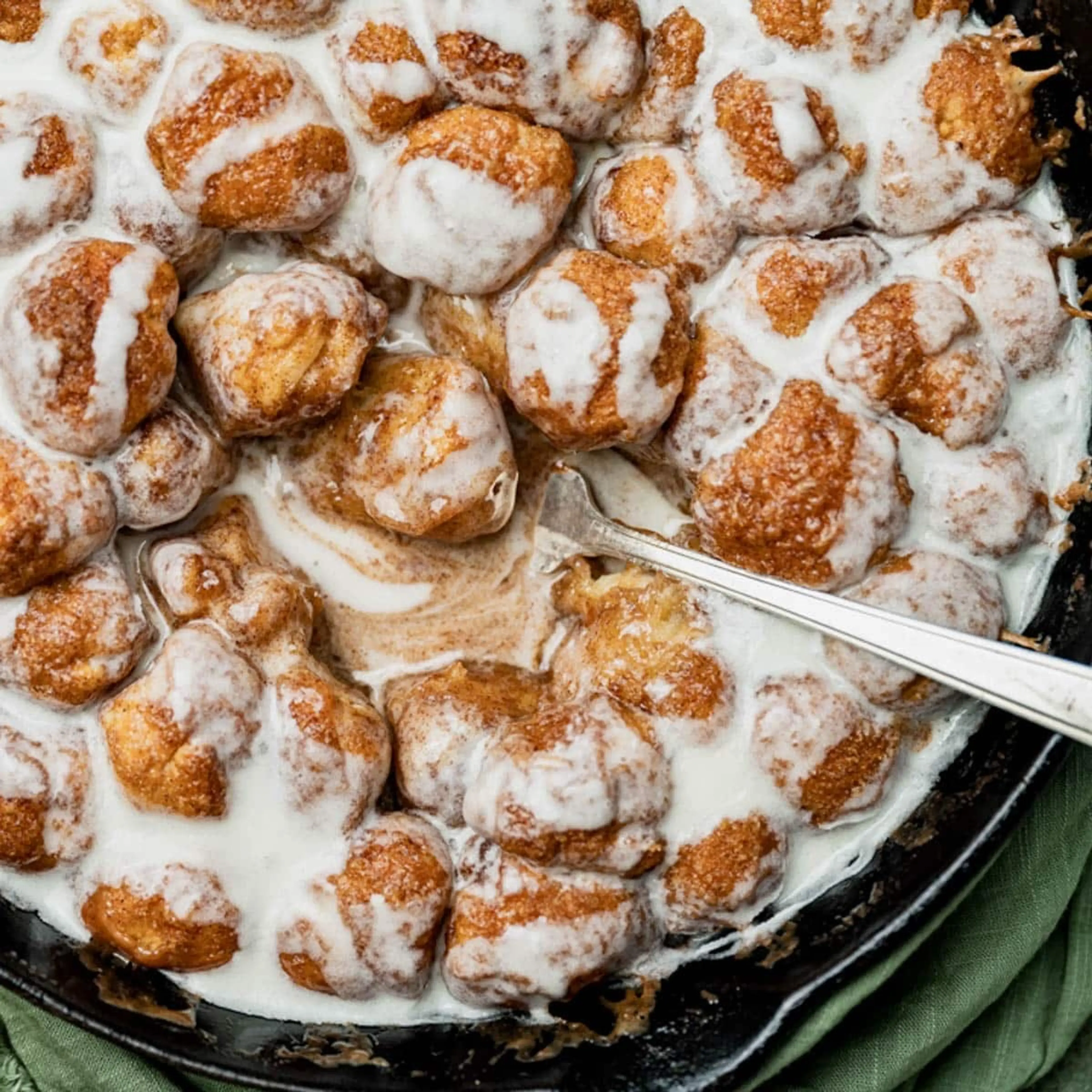 Cinnamon Roll Bites