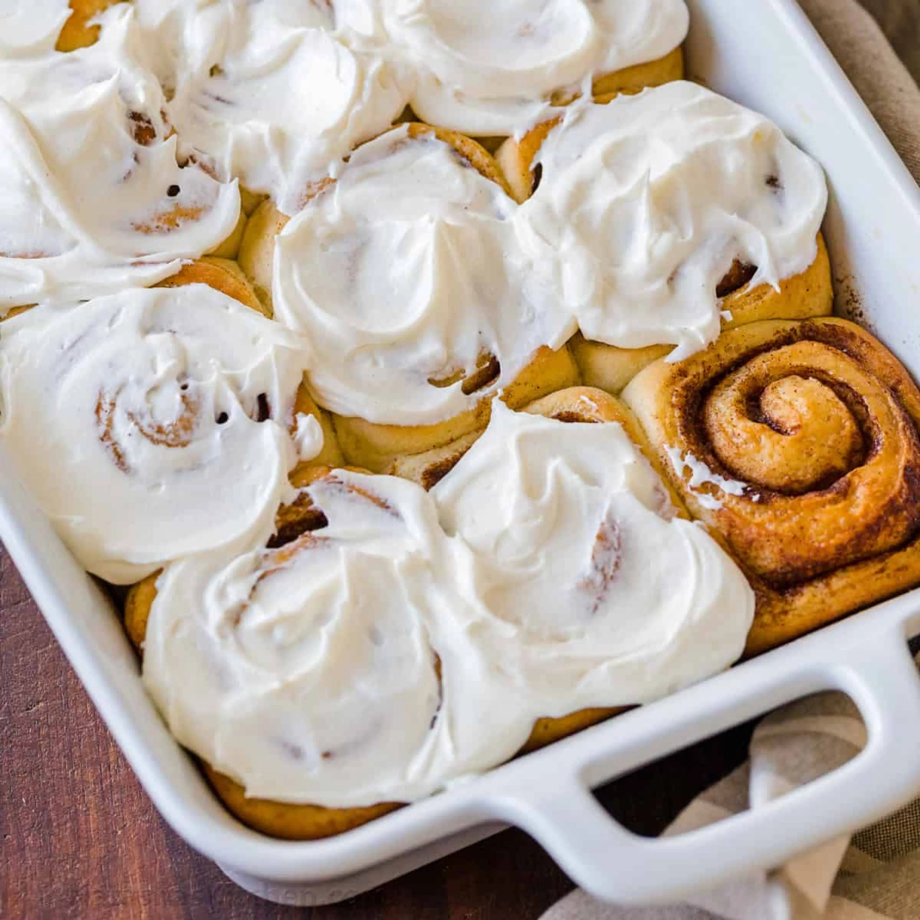 Easy Cinnamon Rolls Recipe