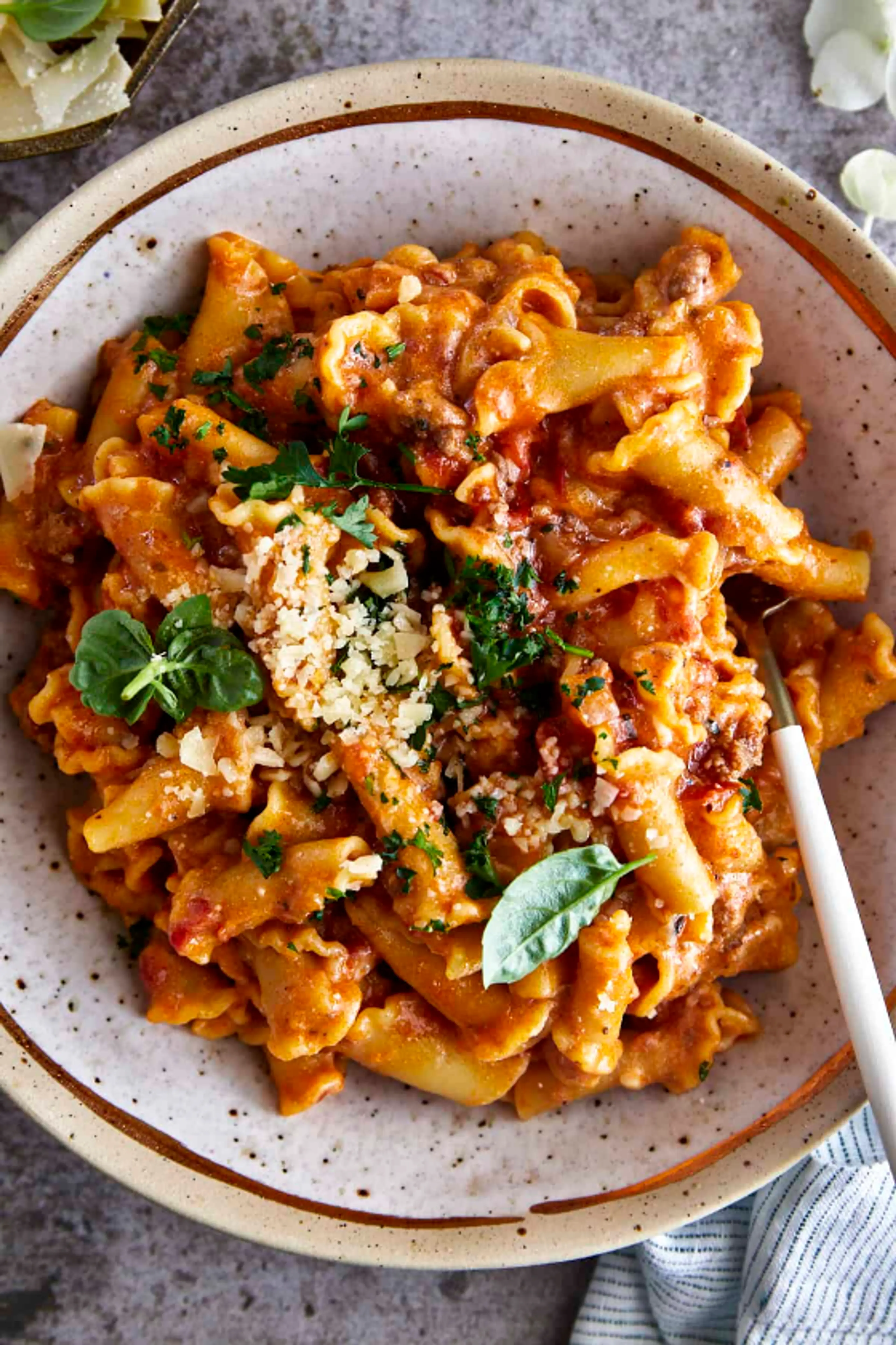 One Pot Lasagna Pasta Recipe
