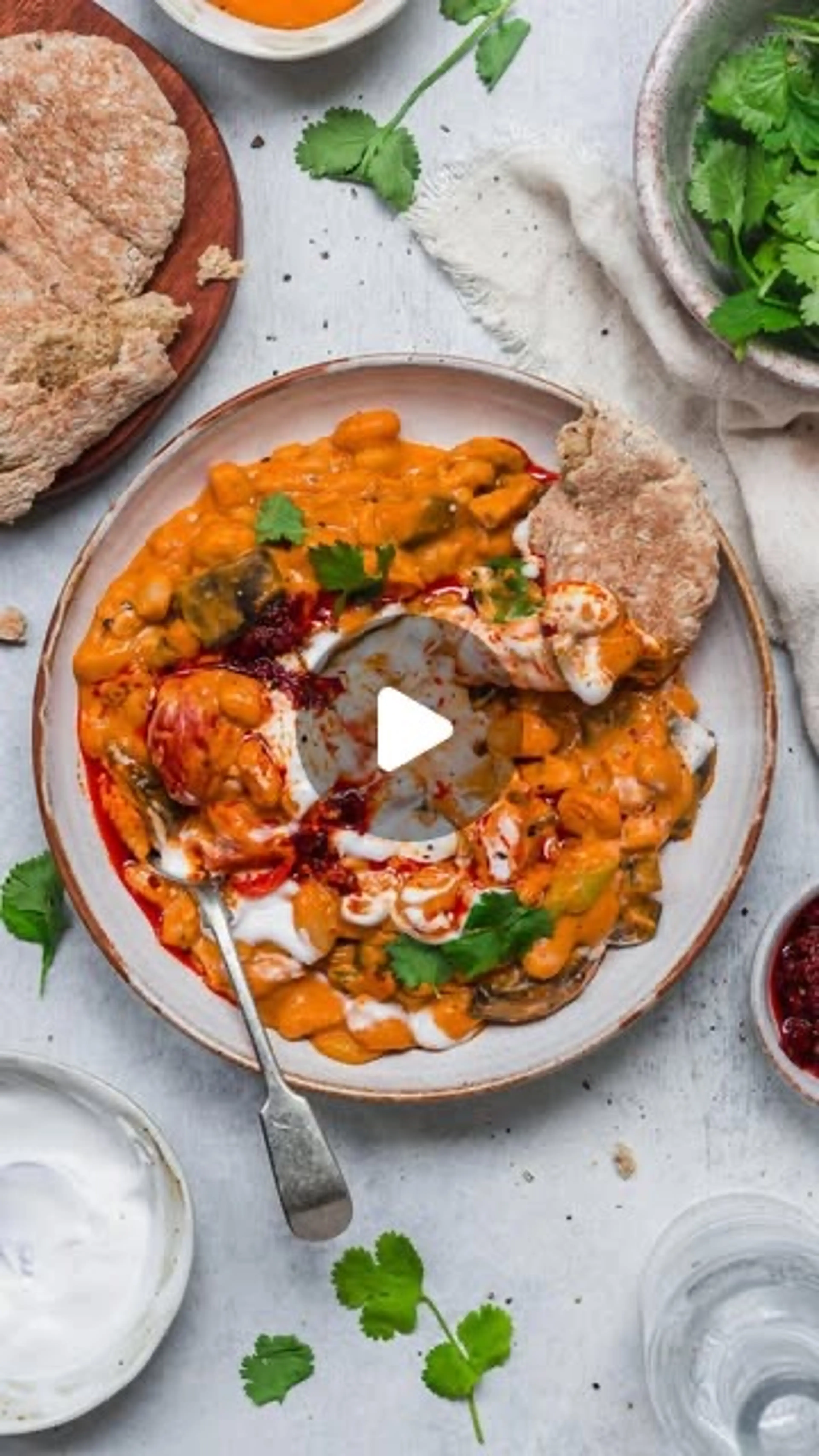 Creamy Aubergine Harissa Beans