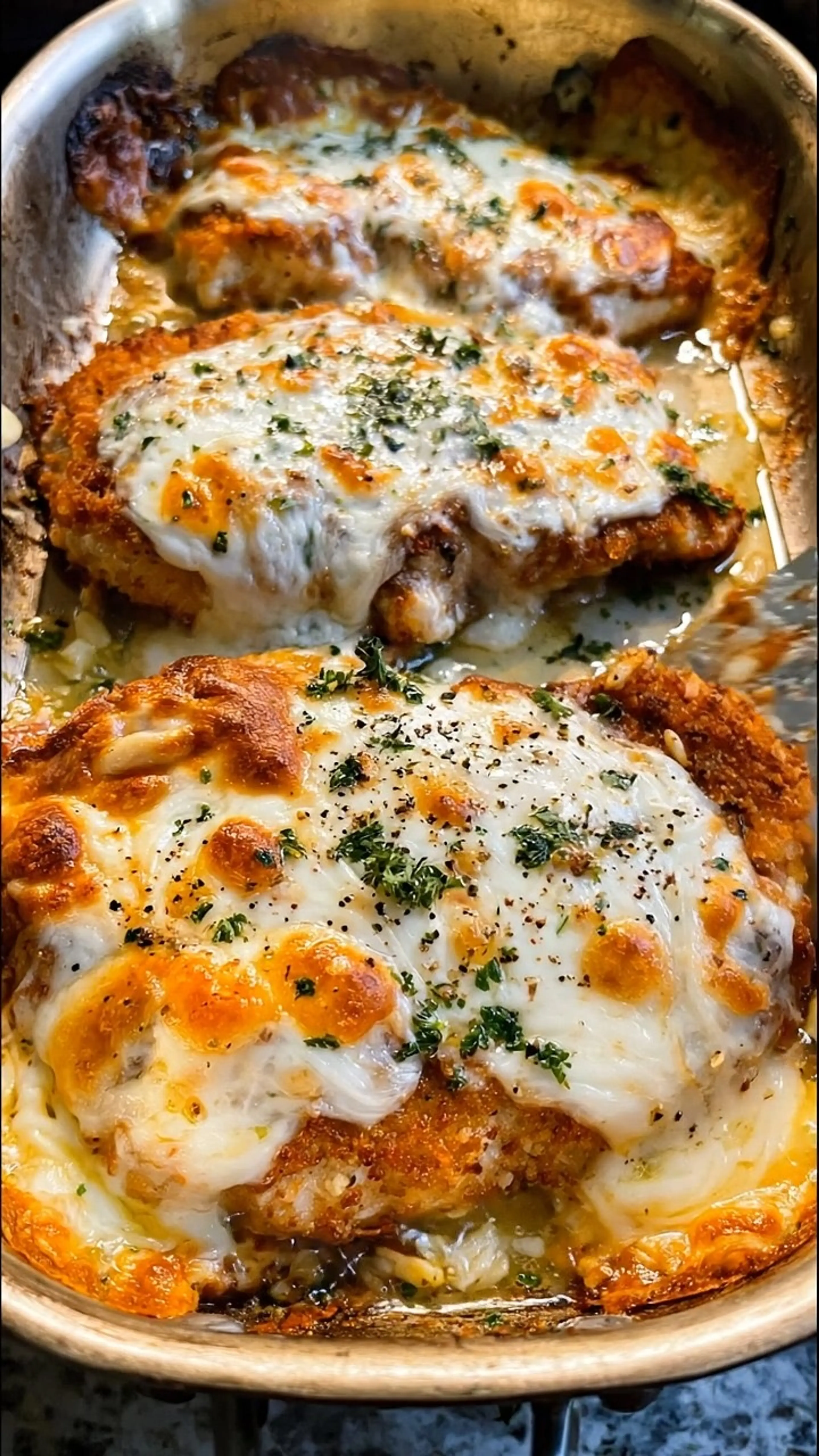 Creamy Garlic Mozzarella Chicken