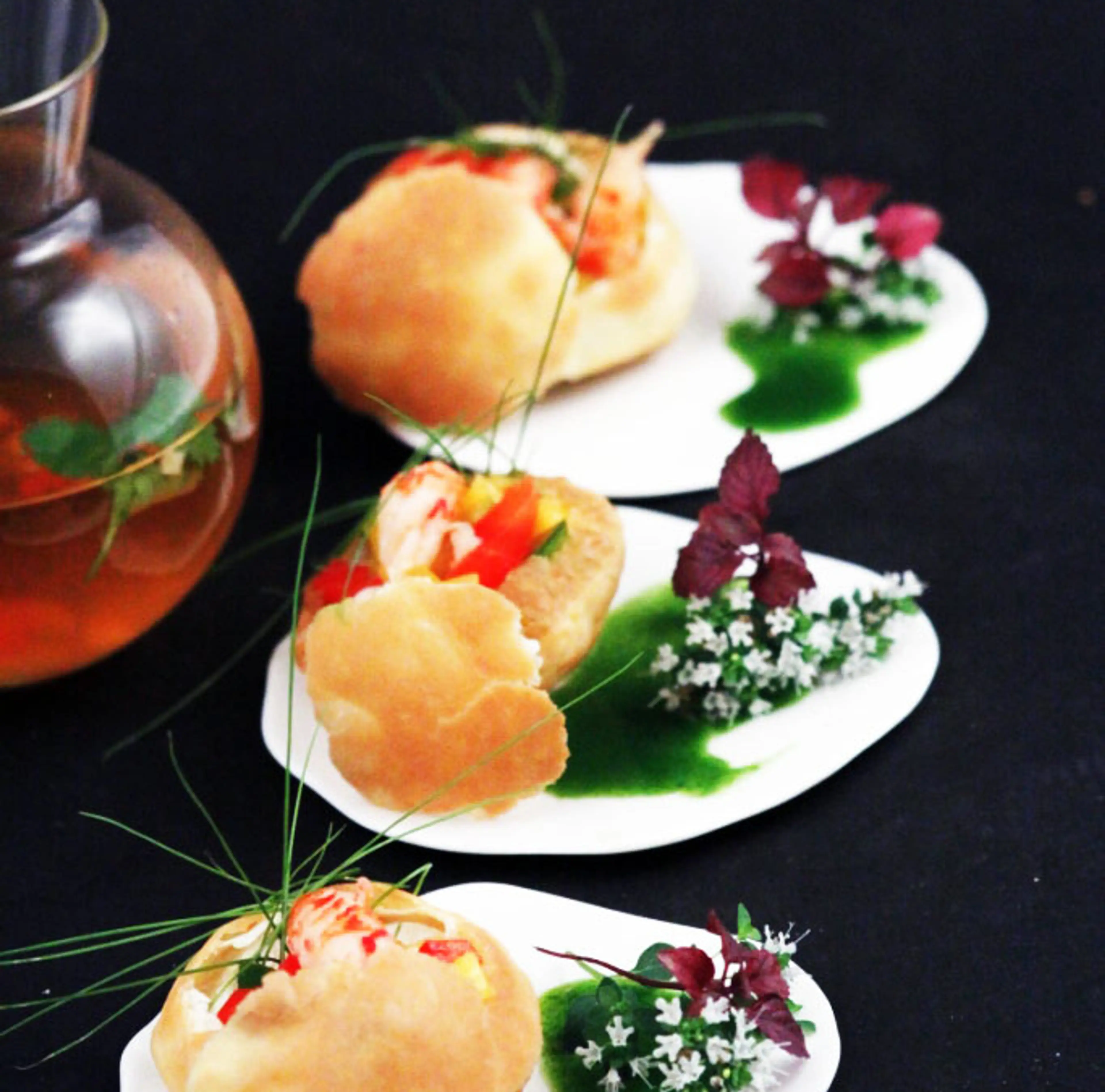 Pani puri aux écrevisses et au gingembre