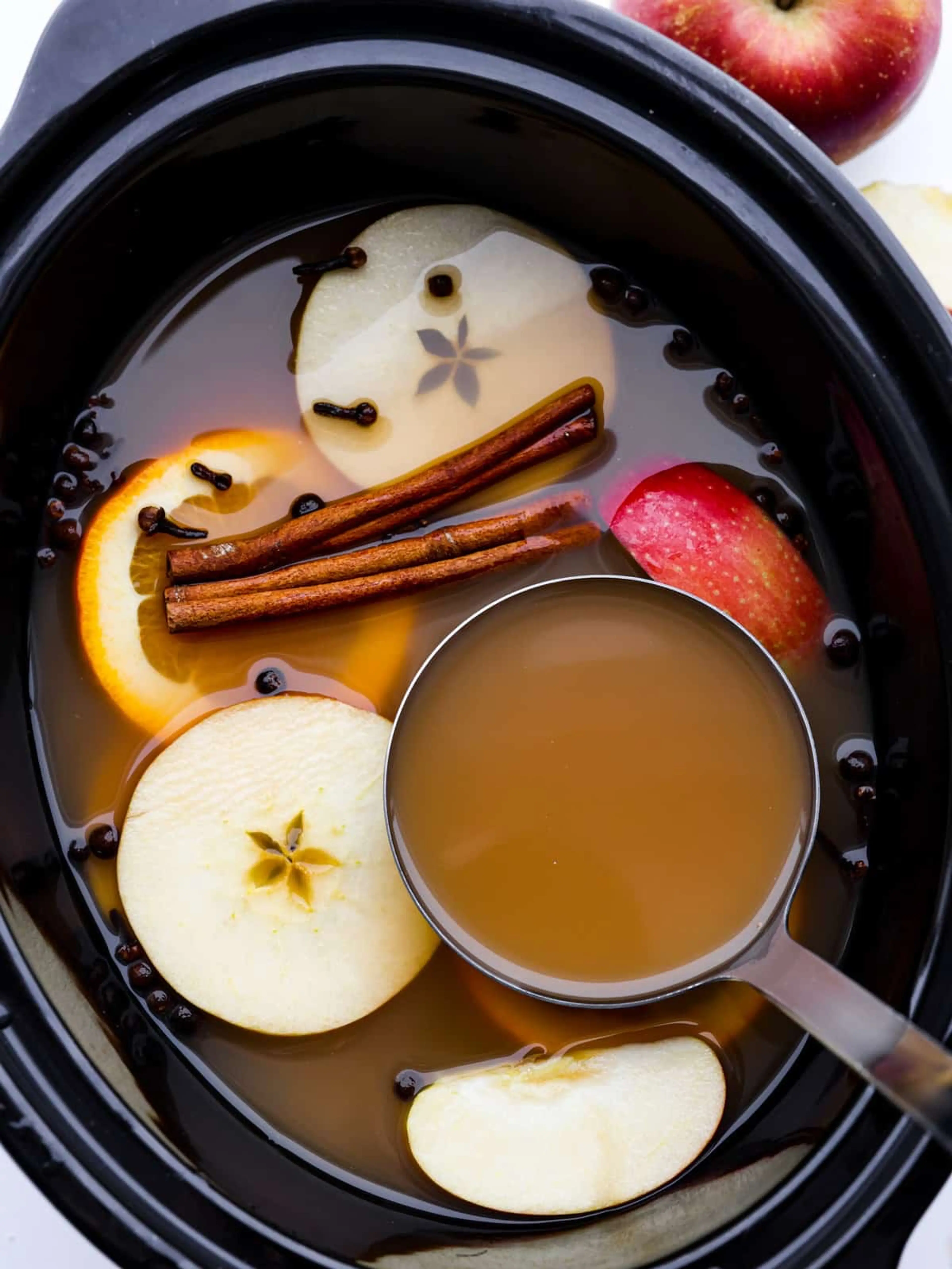 Easy Crockpot Apple Cider
