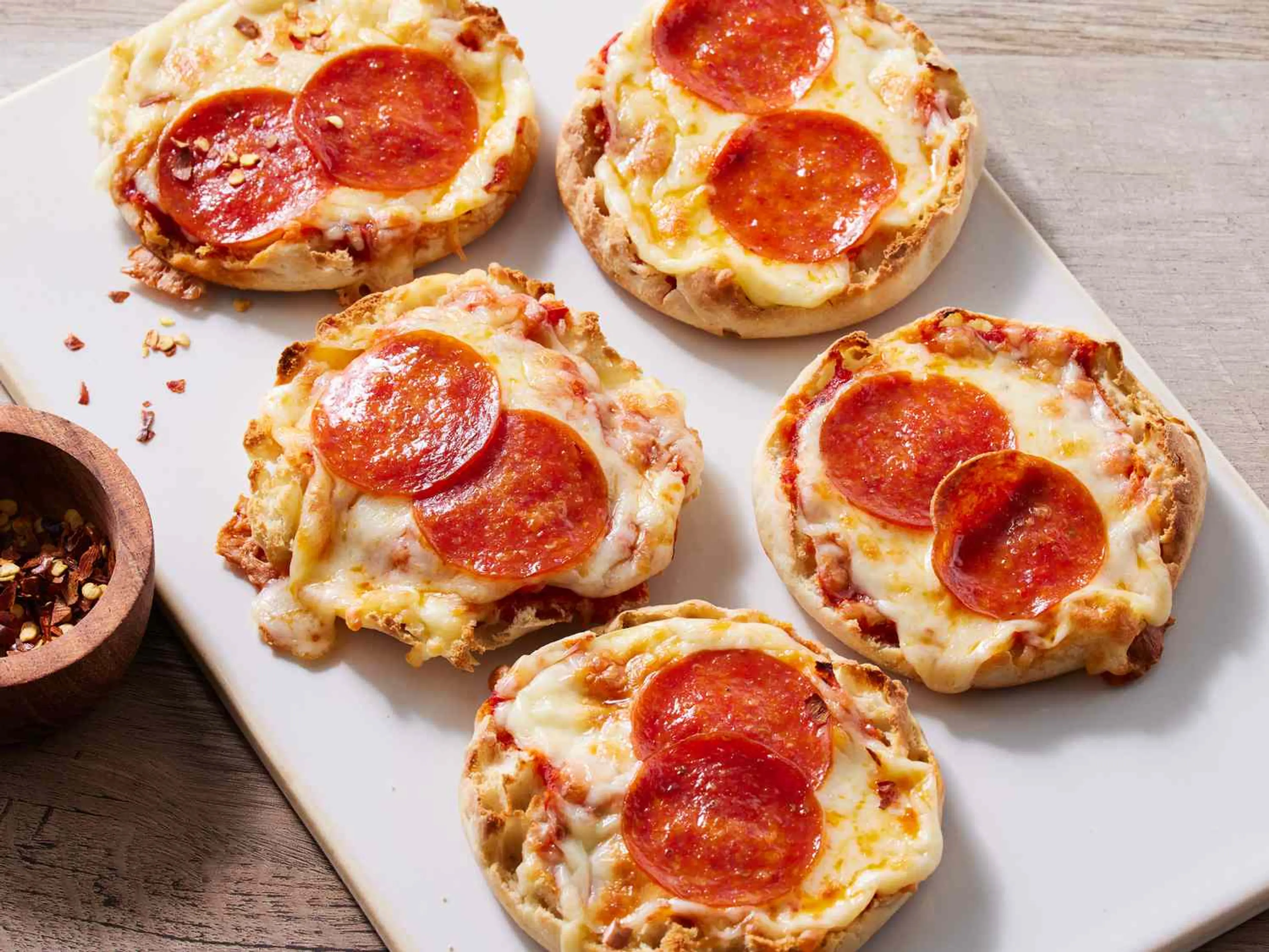 Fast English Muffin Pizzas