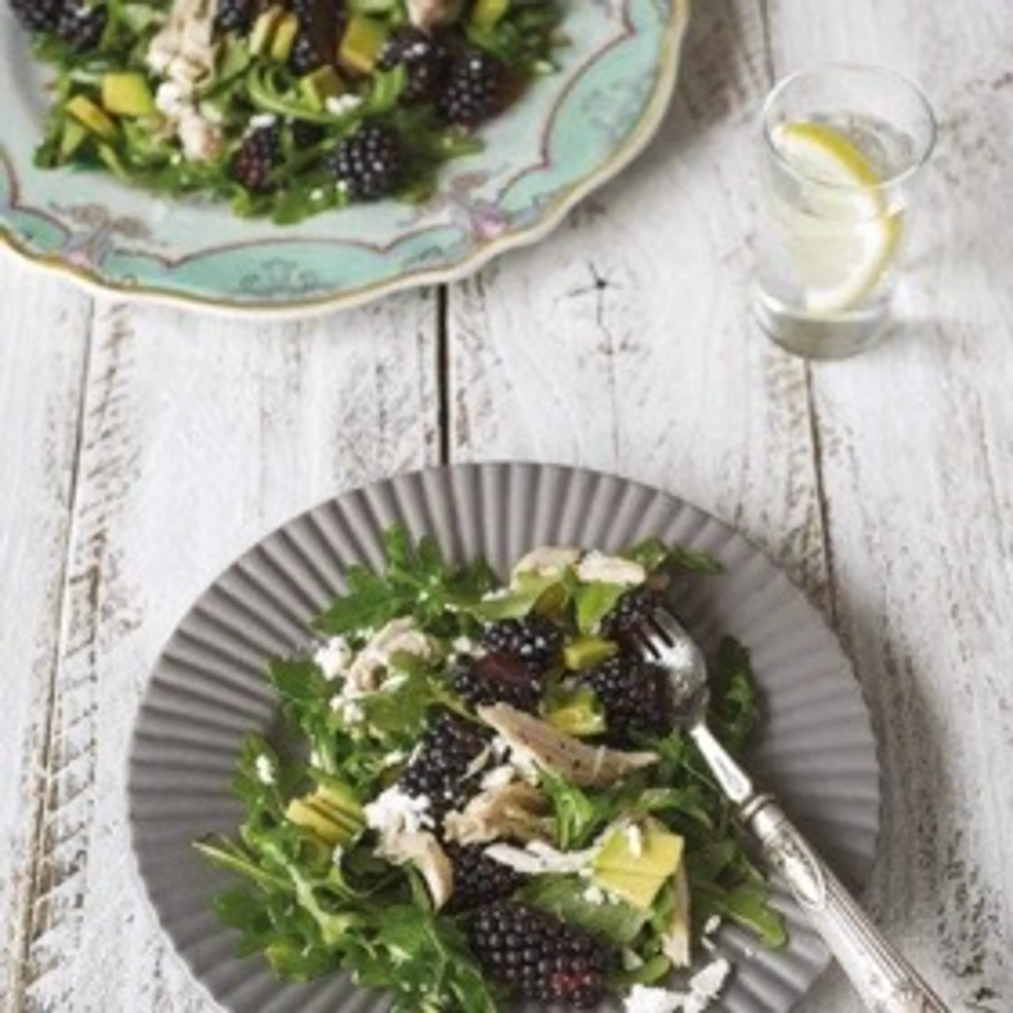 Lemon and blackberry chicken salad