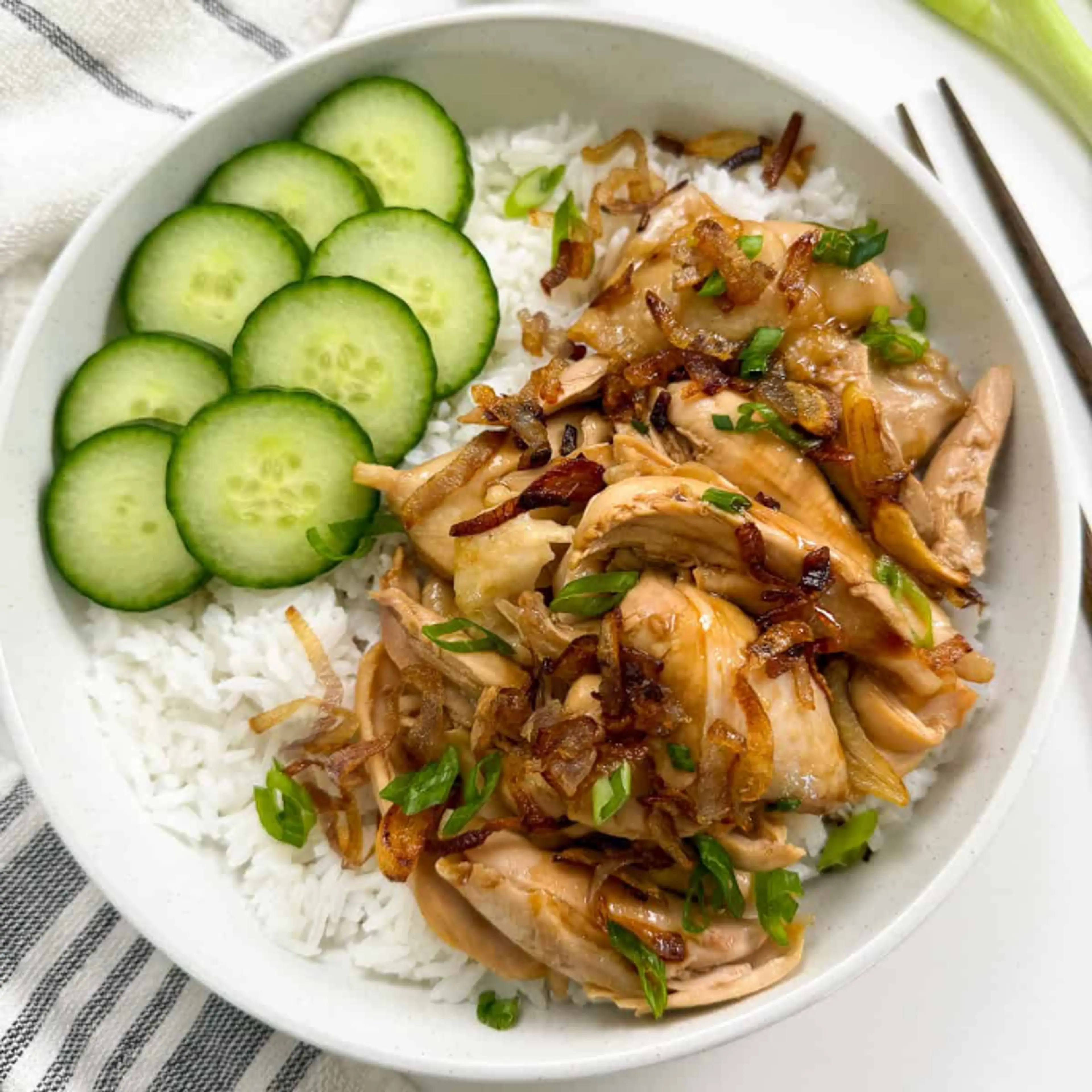 Poached Chicken with Shallot Oil Sauce