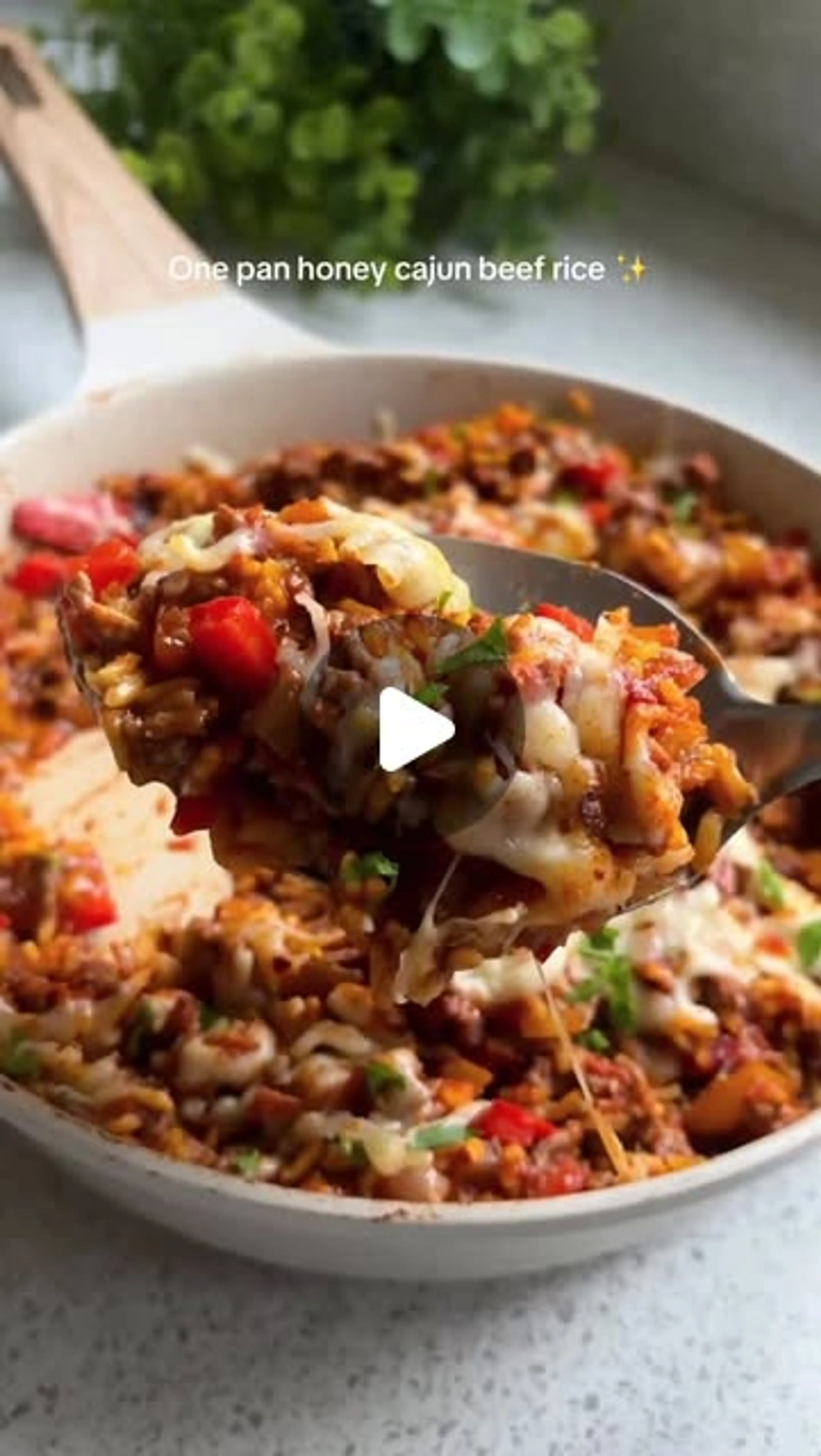 One Pan Honey-cajun Beef Rice