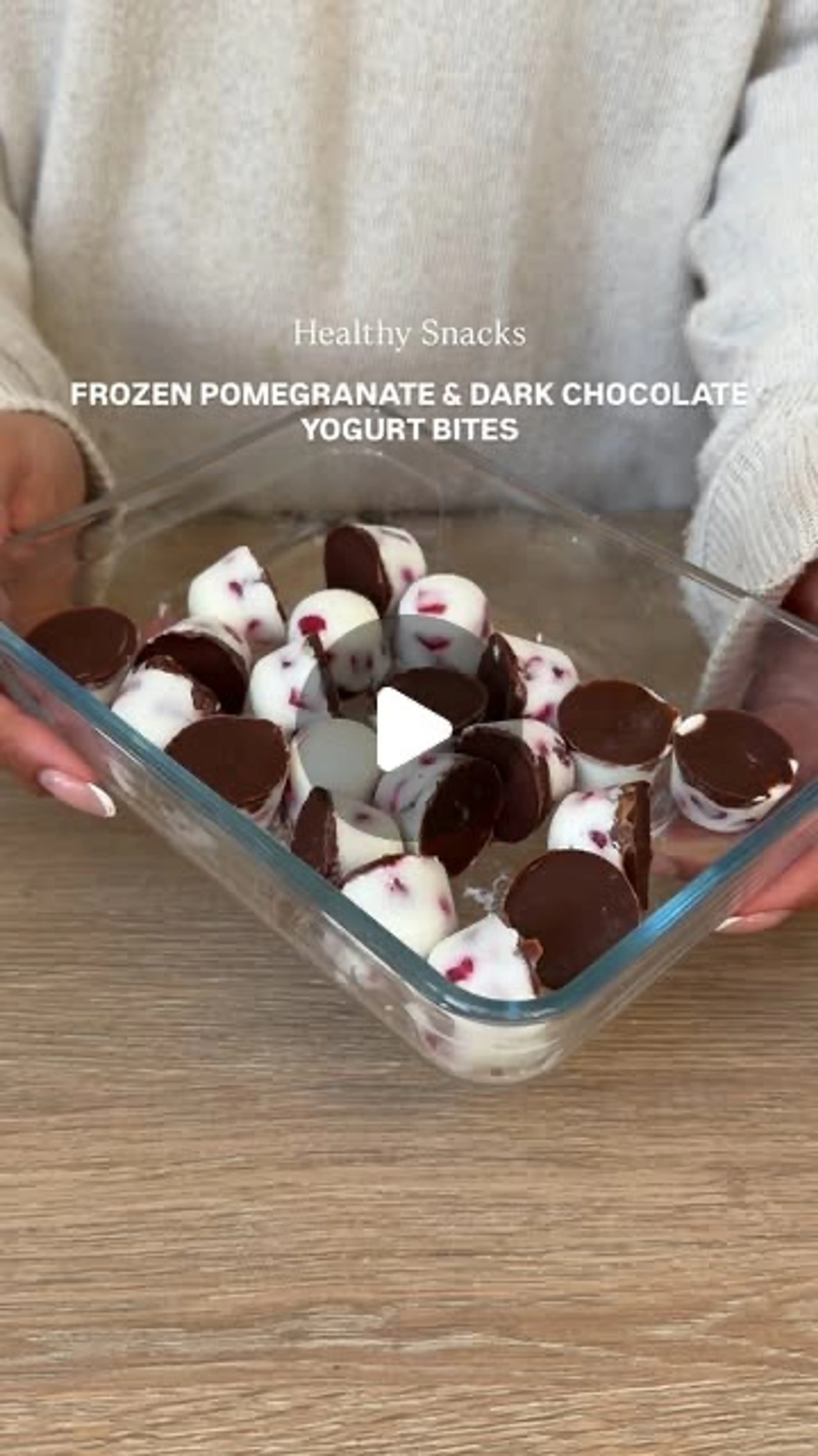 Frozen Pomegranate & Dark Chocolate Yogurt Bites