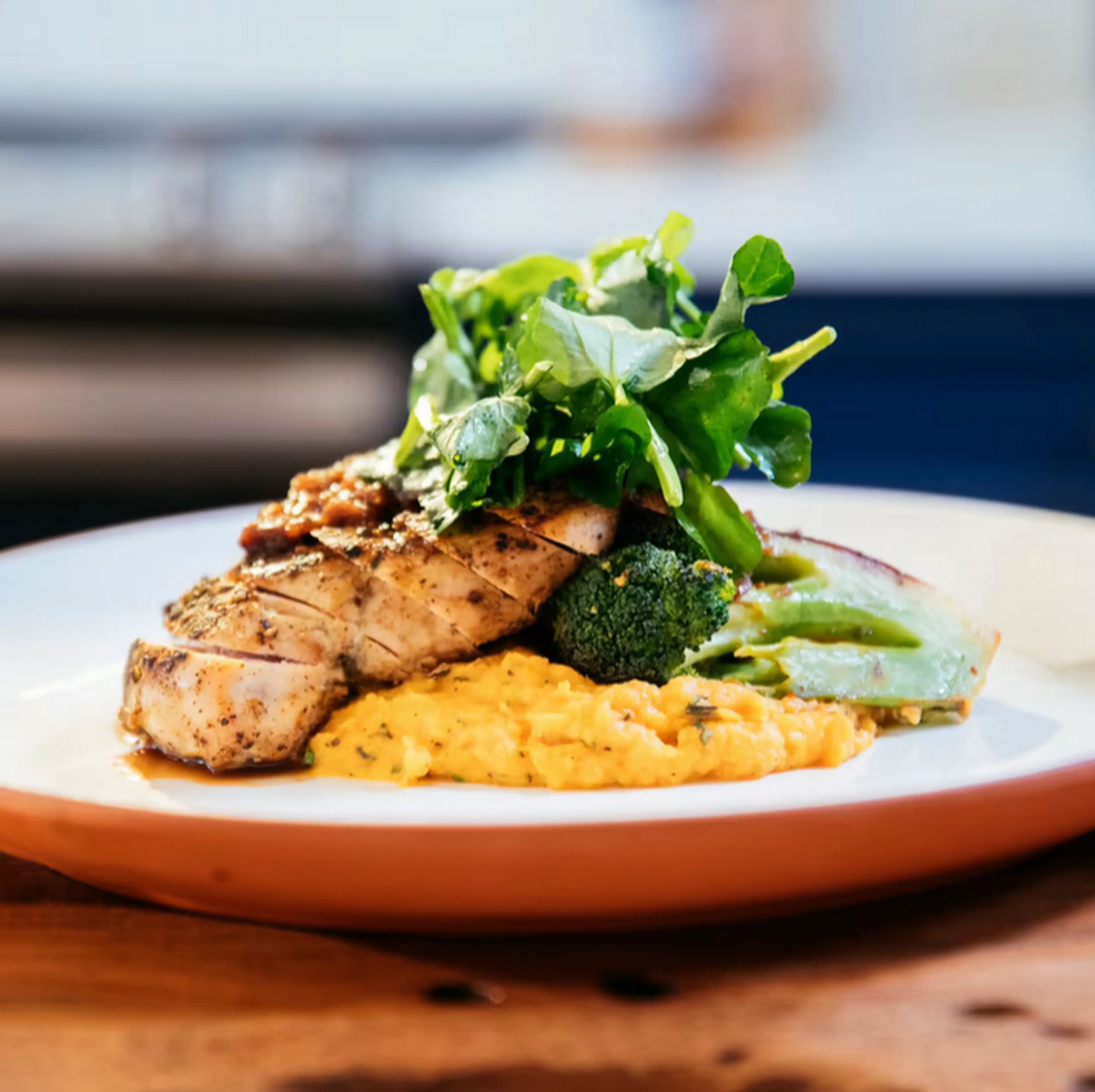 Peppercorn Chicken with Fig Sauce