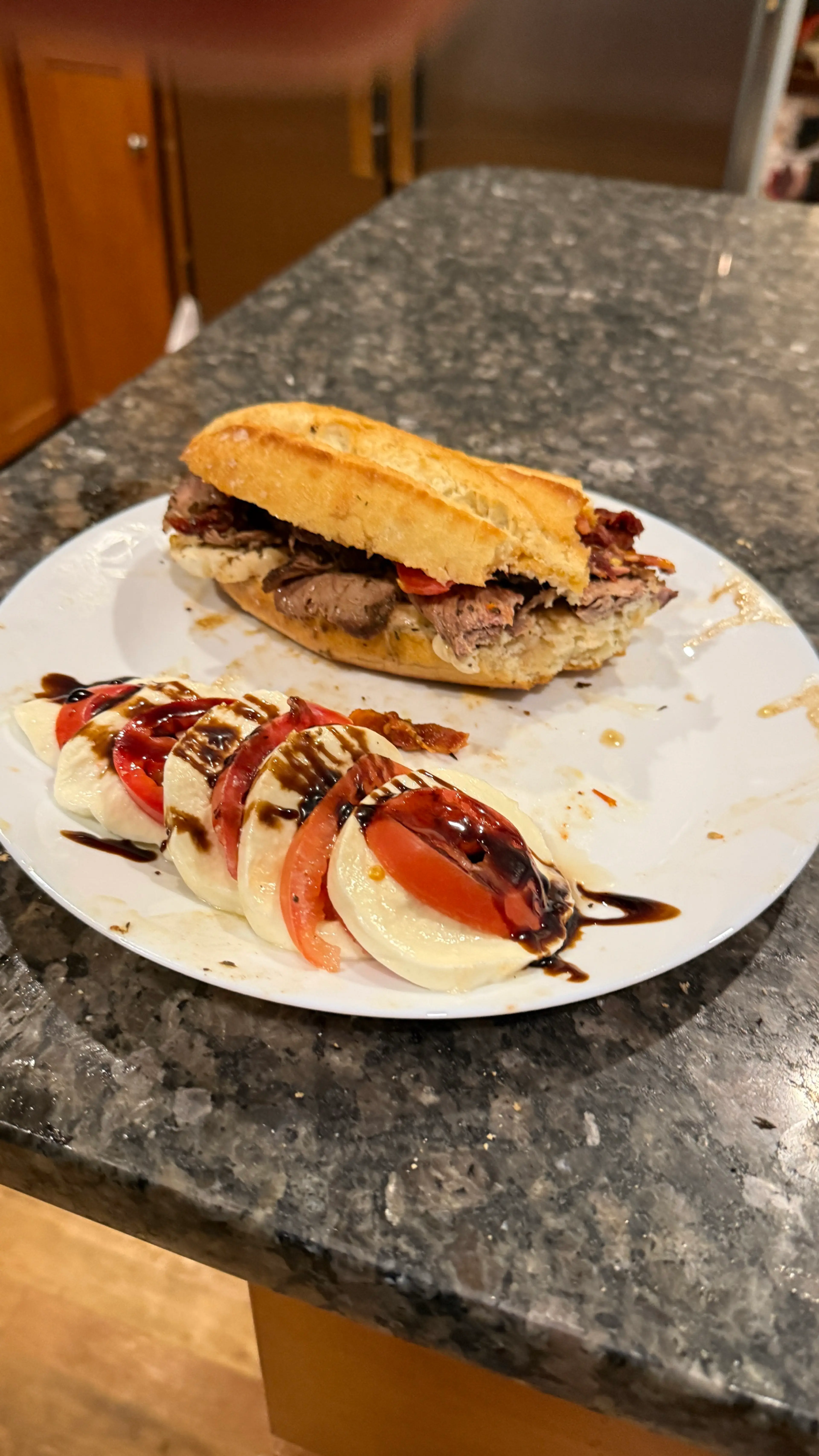 Beef and Motz Sandwich