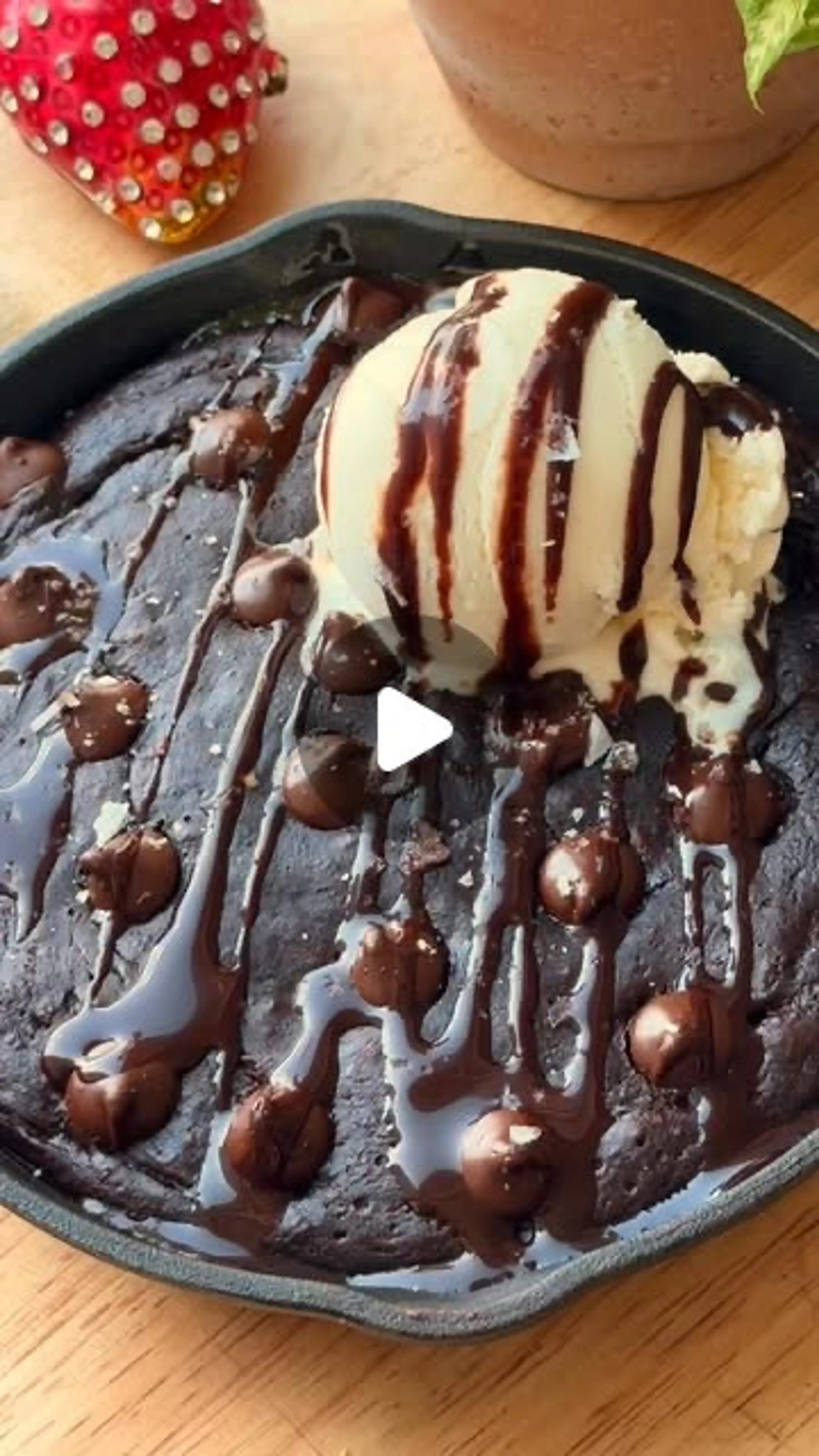 Flourless Dark Chocolate Brownie Skillet