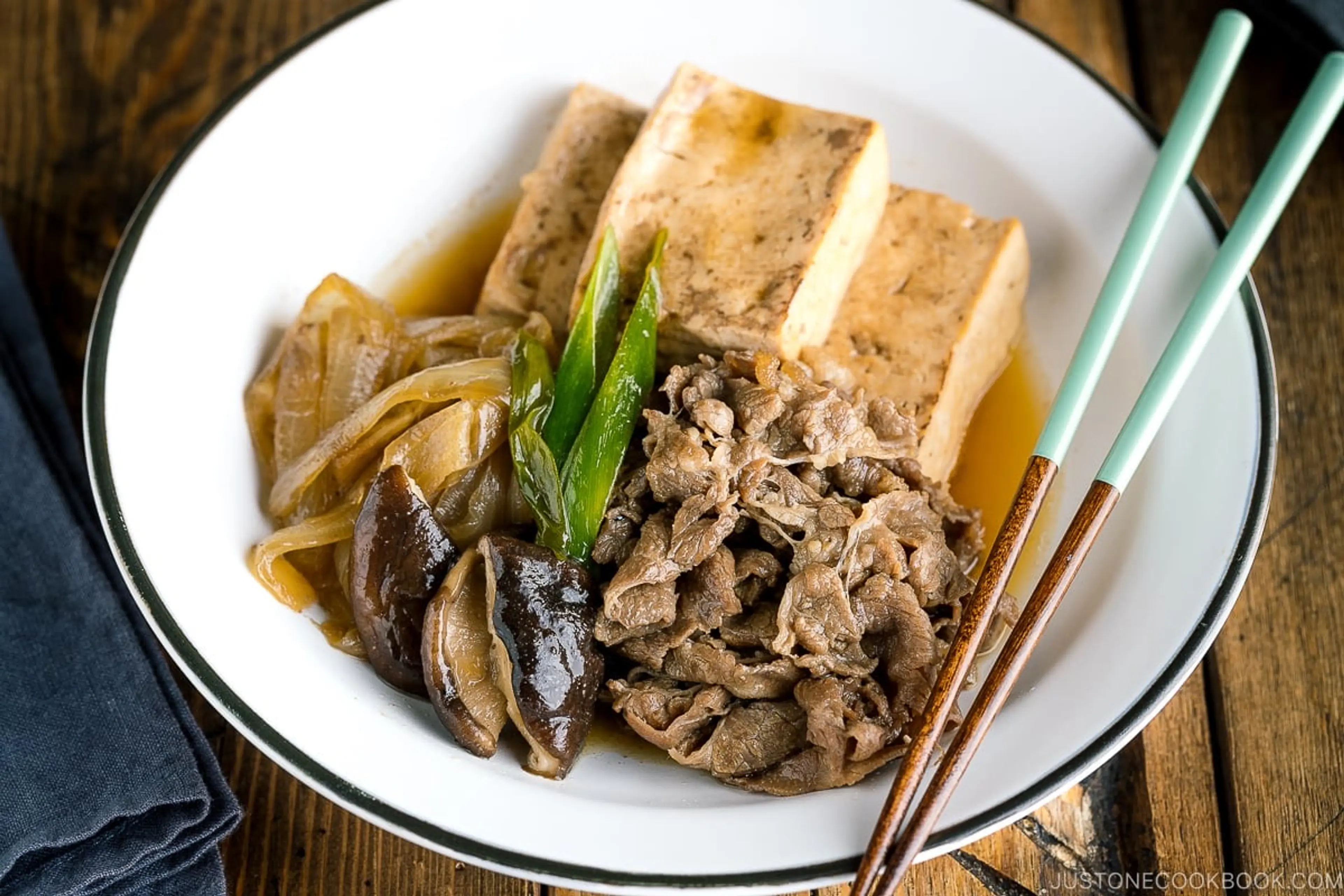 Simmered Beef and Tofu (Niku Dofu)