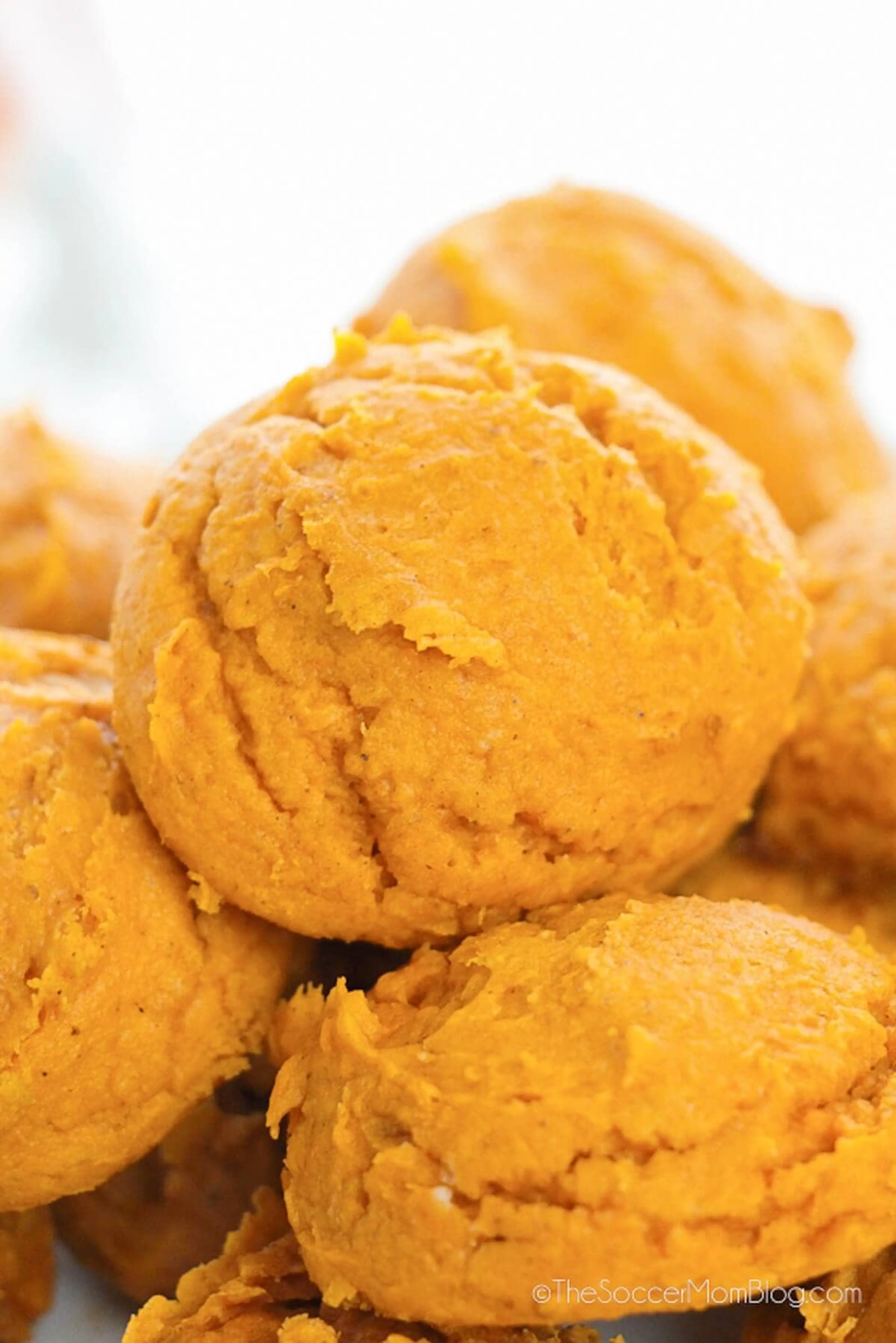 2-Ingredient Pumpkin Cake Mix Cookies