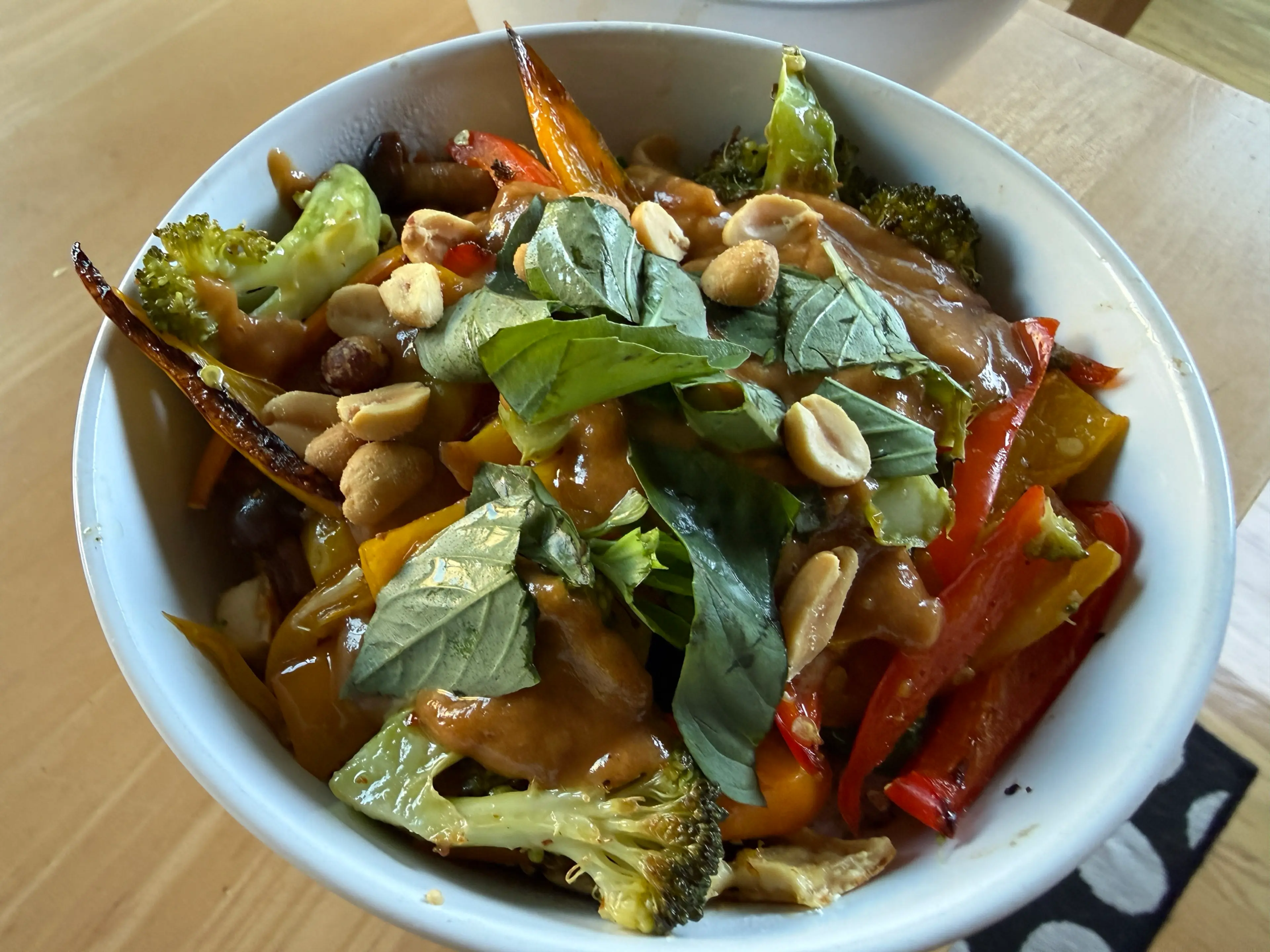 Spicy Peanut Tofu Bowls