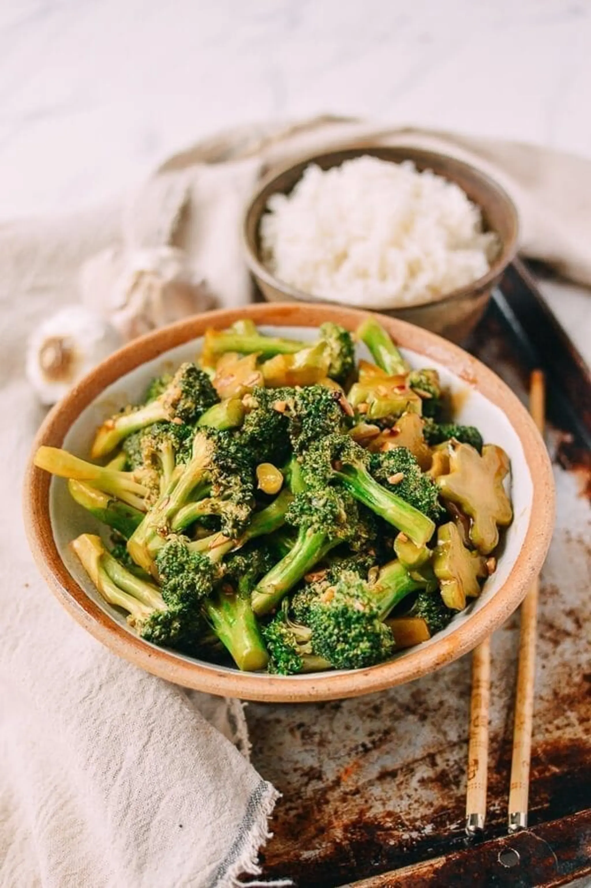 Takeout Style Broccoli with Garlic Sauce