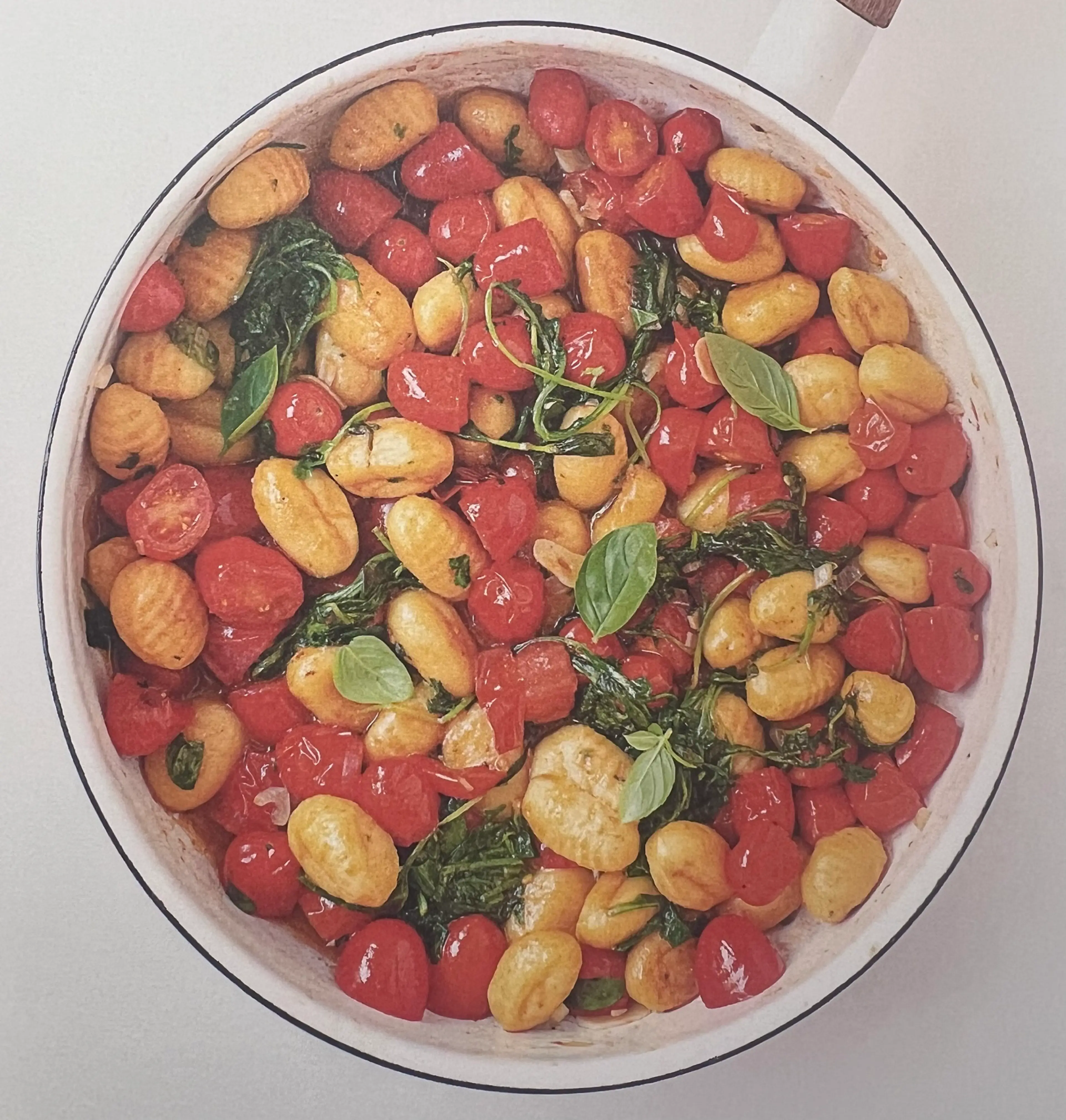 GNOCCHI MIT TOMATEN