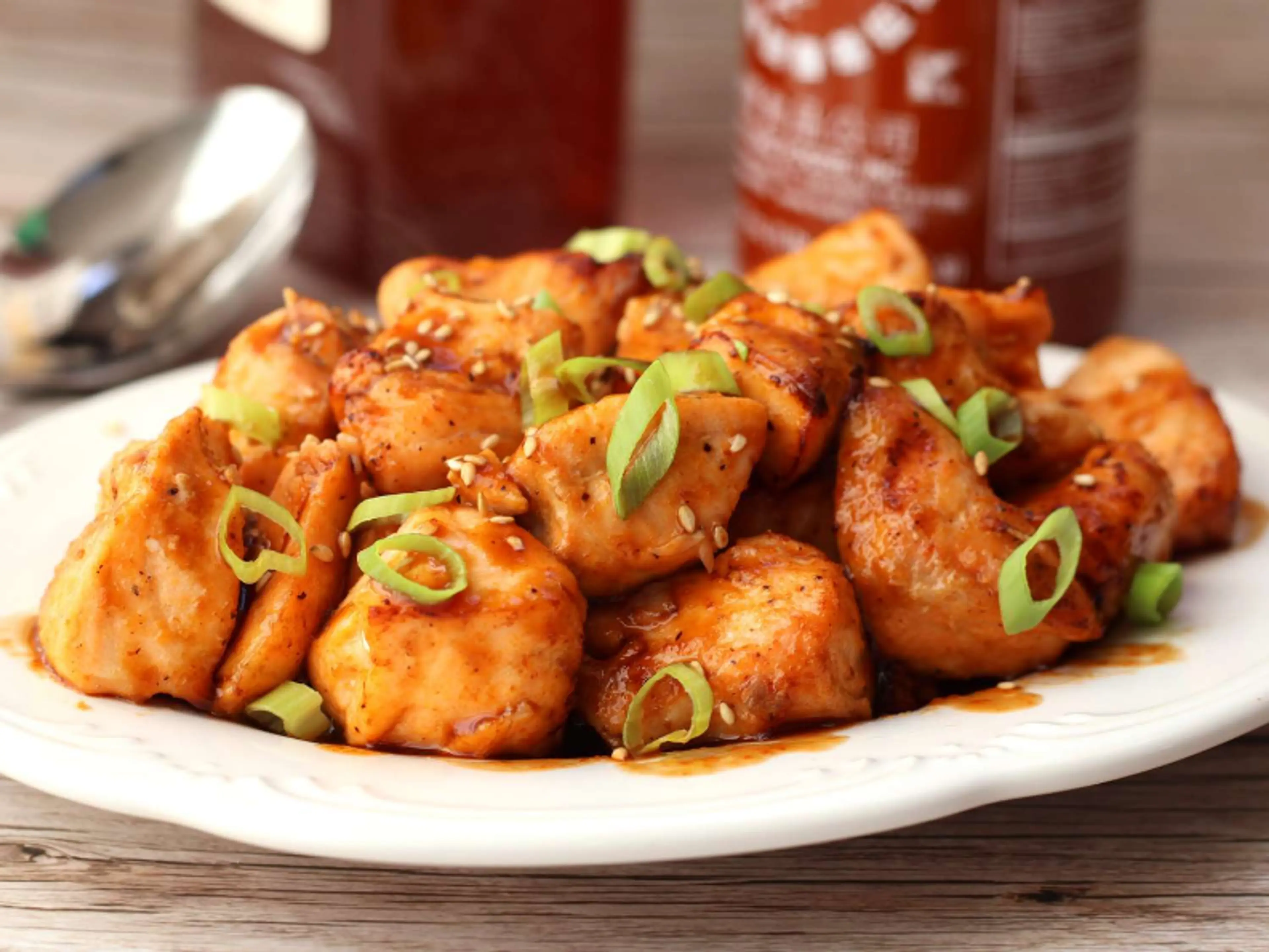 Air Fryer Honey Sriracha Salmon Bites