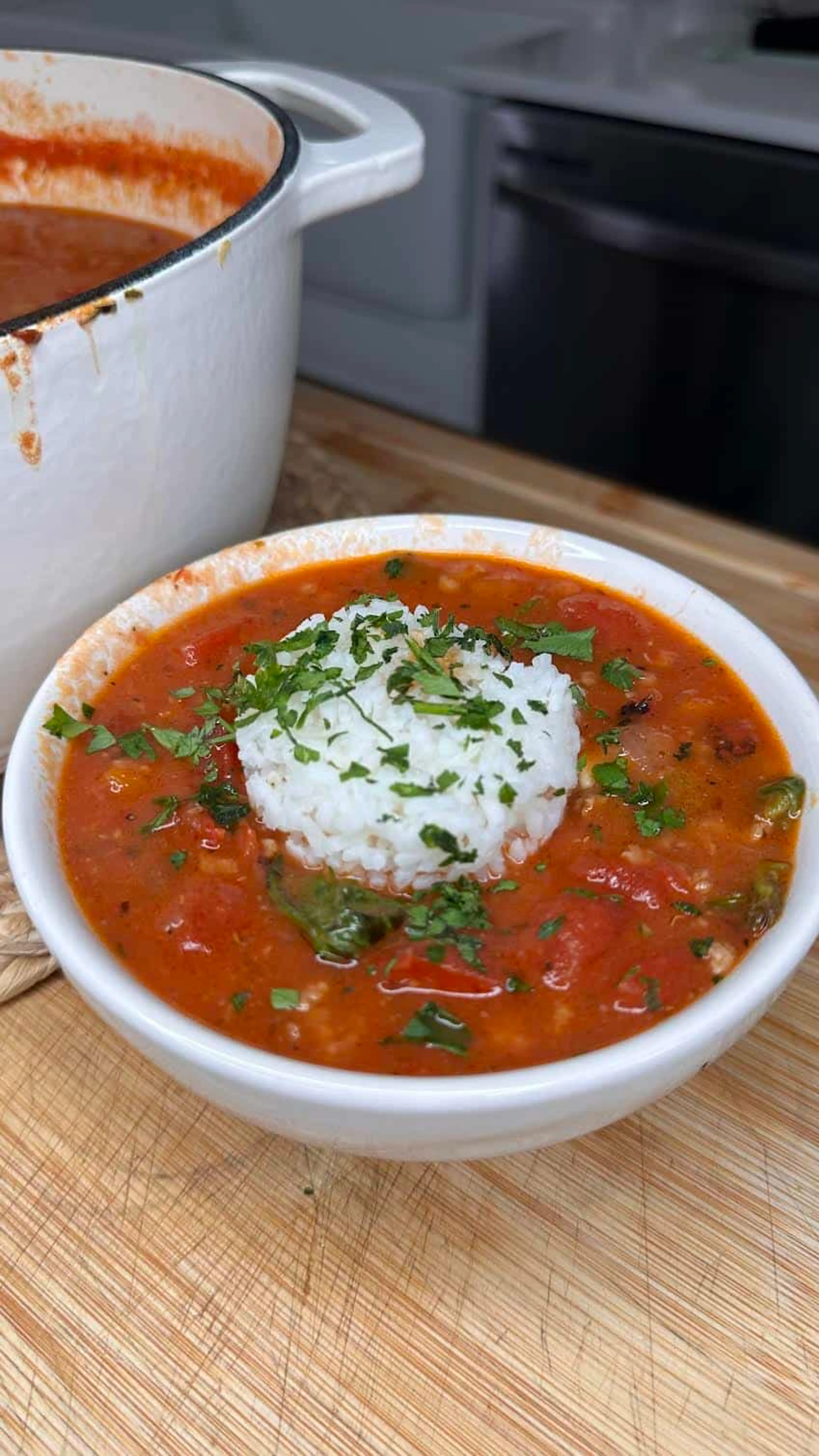 Cheesy Stuffed Pepper Soup 🫑