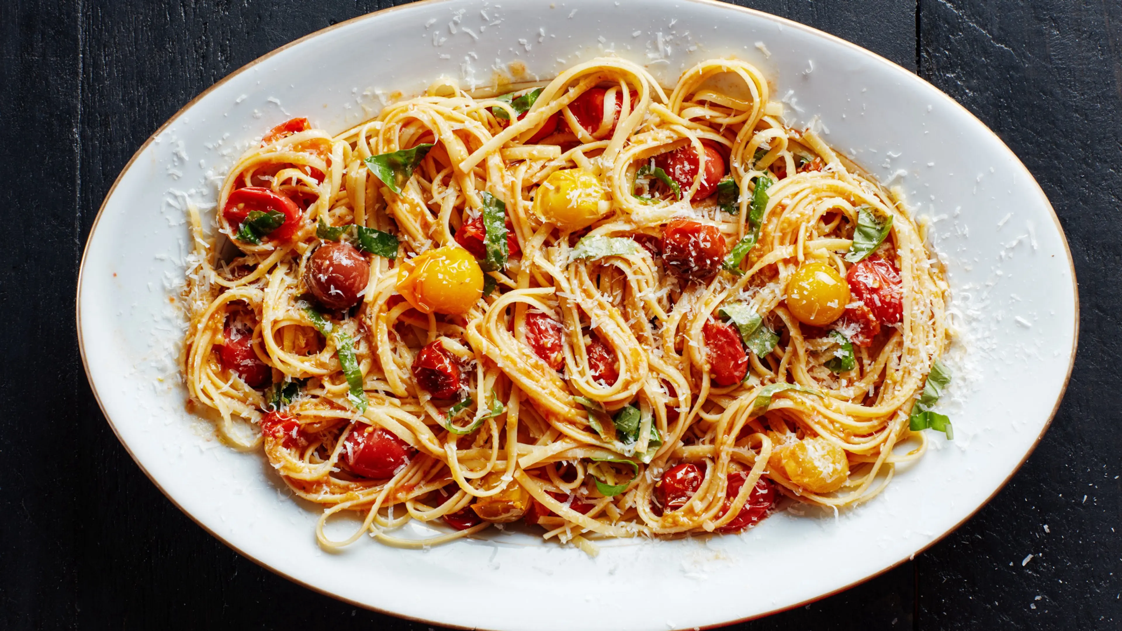 15-Minute Cherry Tomato Pasta