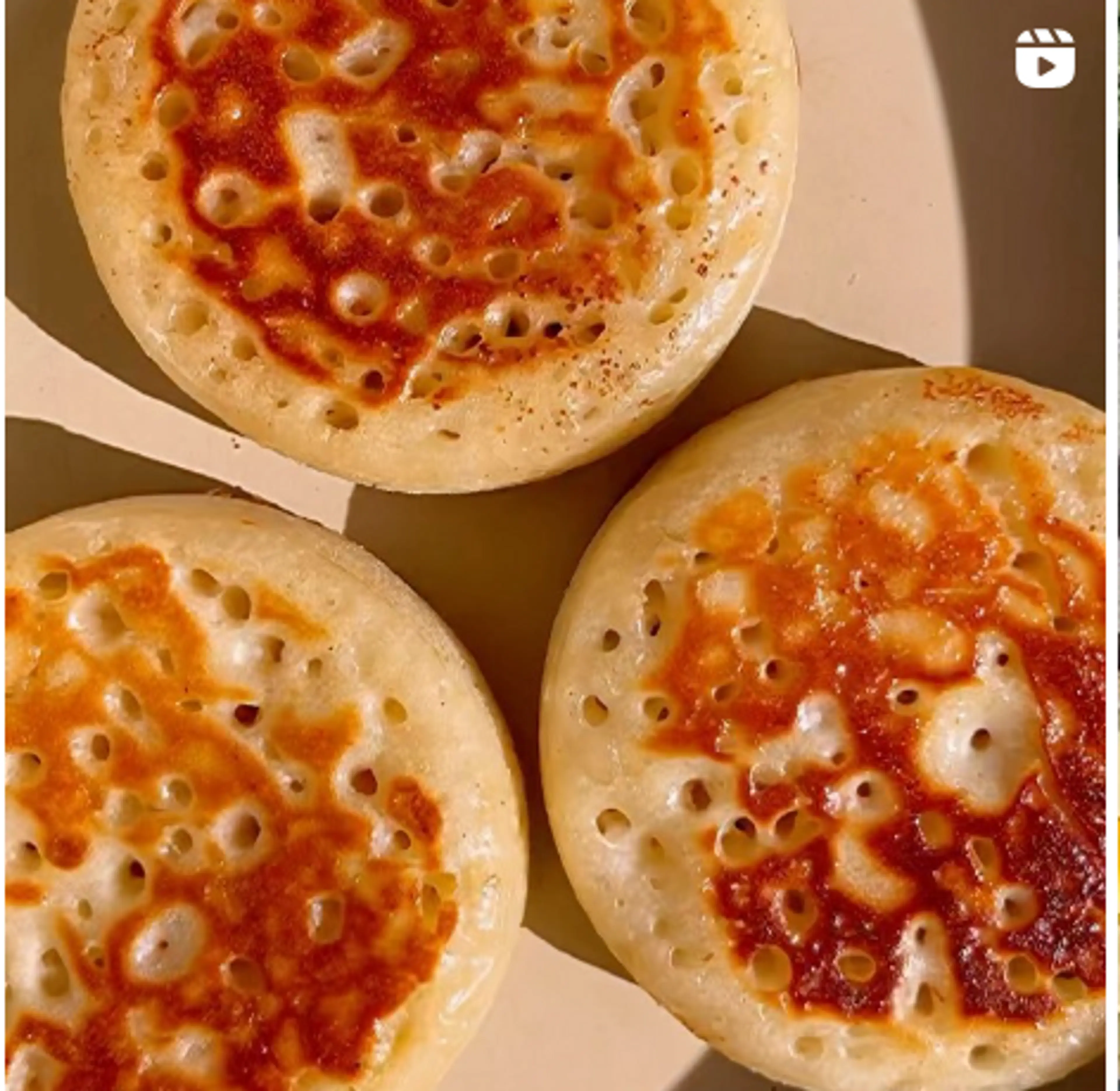 Sourdough Crumpets
