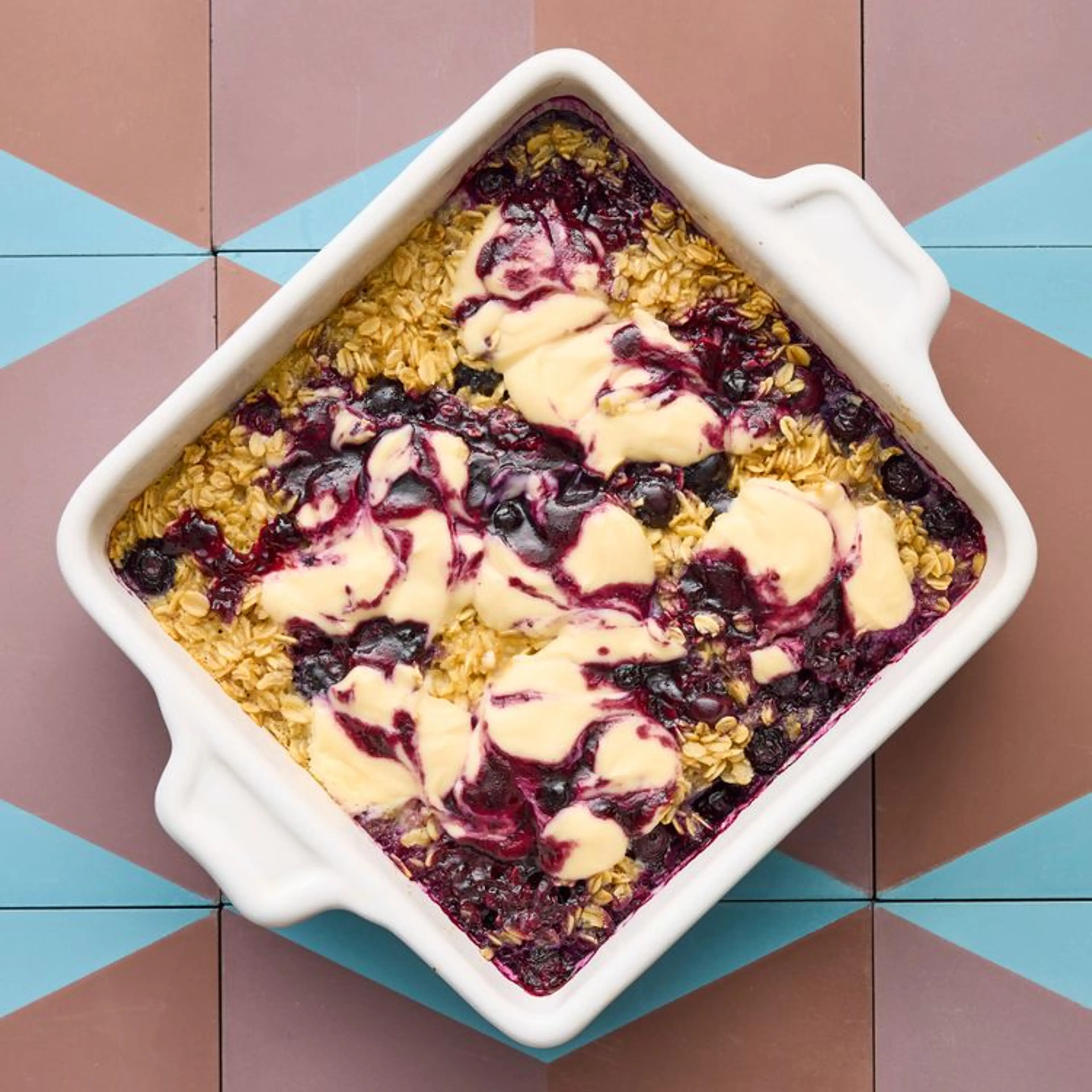 Blueberry Cheesecake Baked Oats