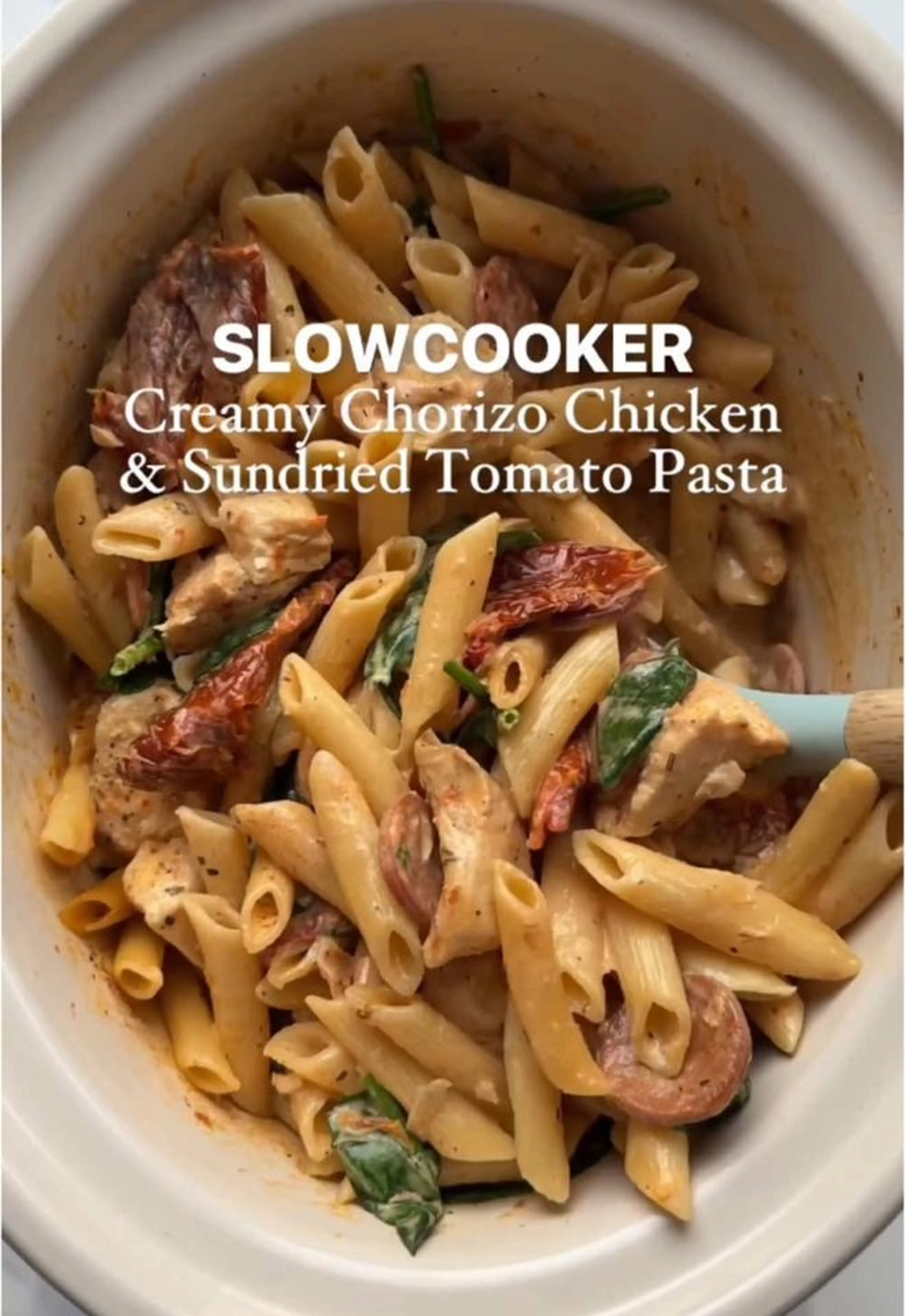 Slowcooker Creamy Chicken, Chorizo & Sundried Tomato Pasta