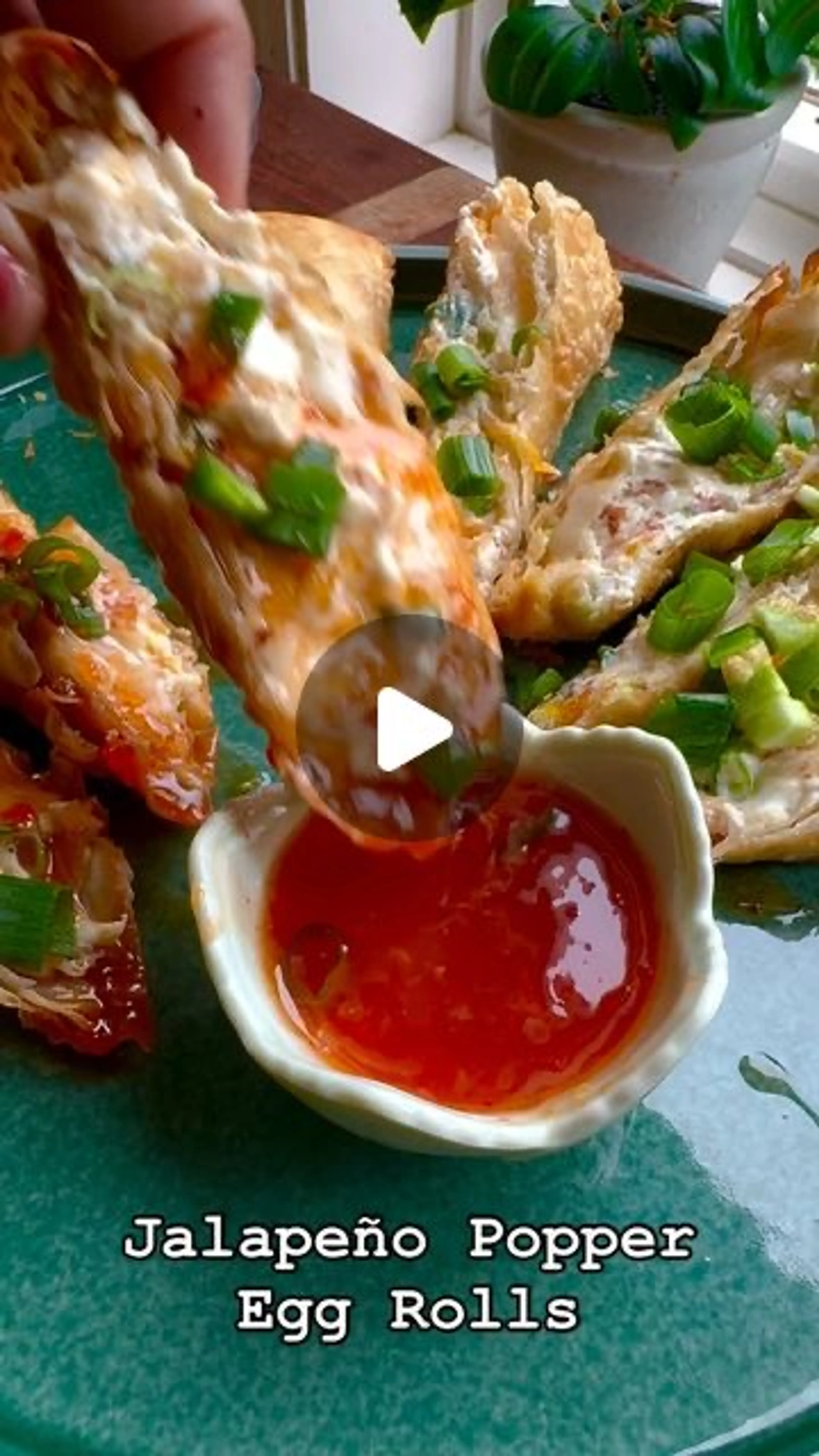 Jalapeño Popper Egg Rolls Appetizer Snack