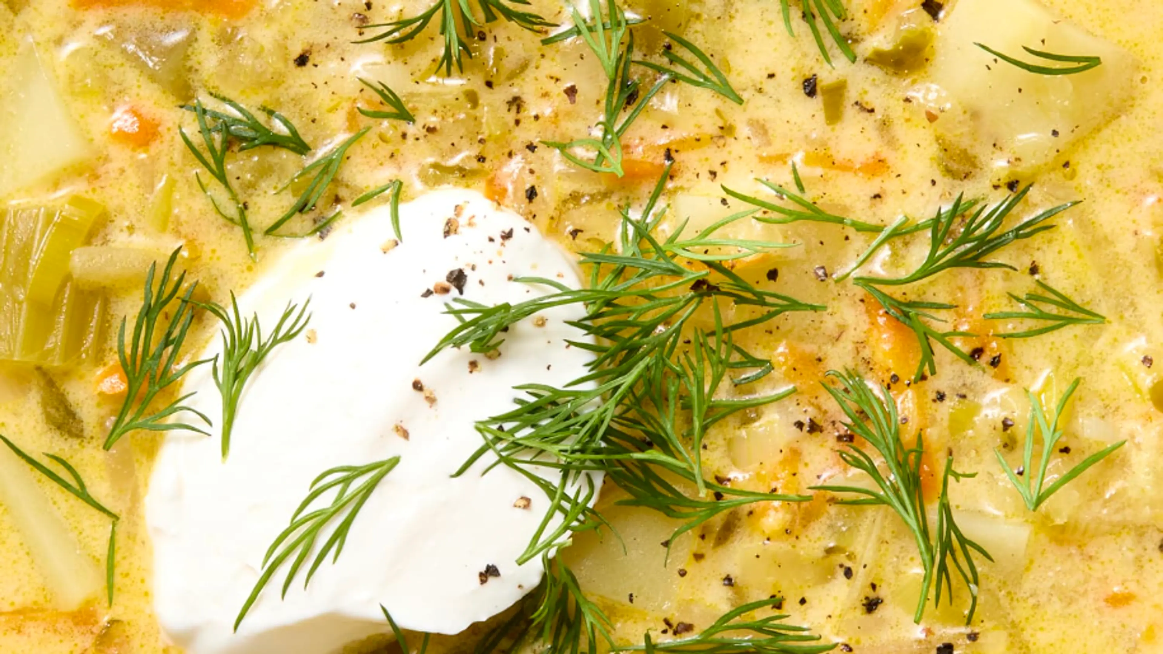 Polish Dill Pickle Soup (Zupa Ogórkowa)