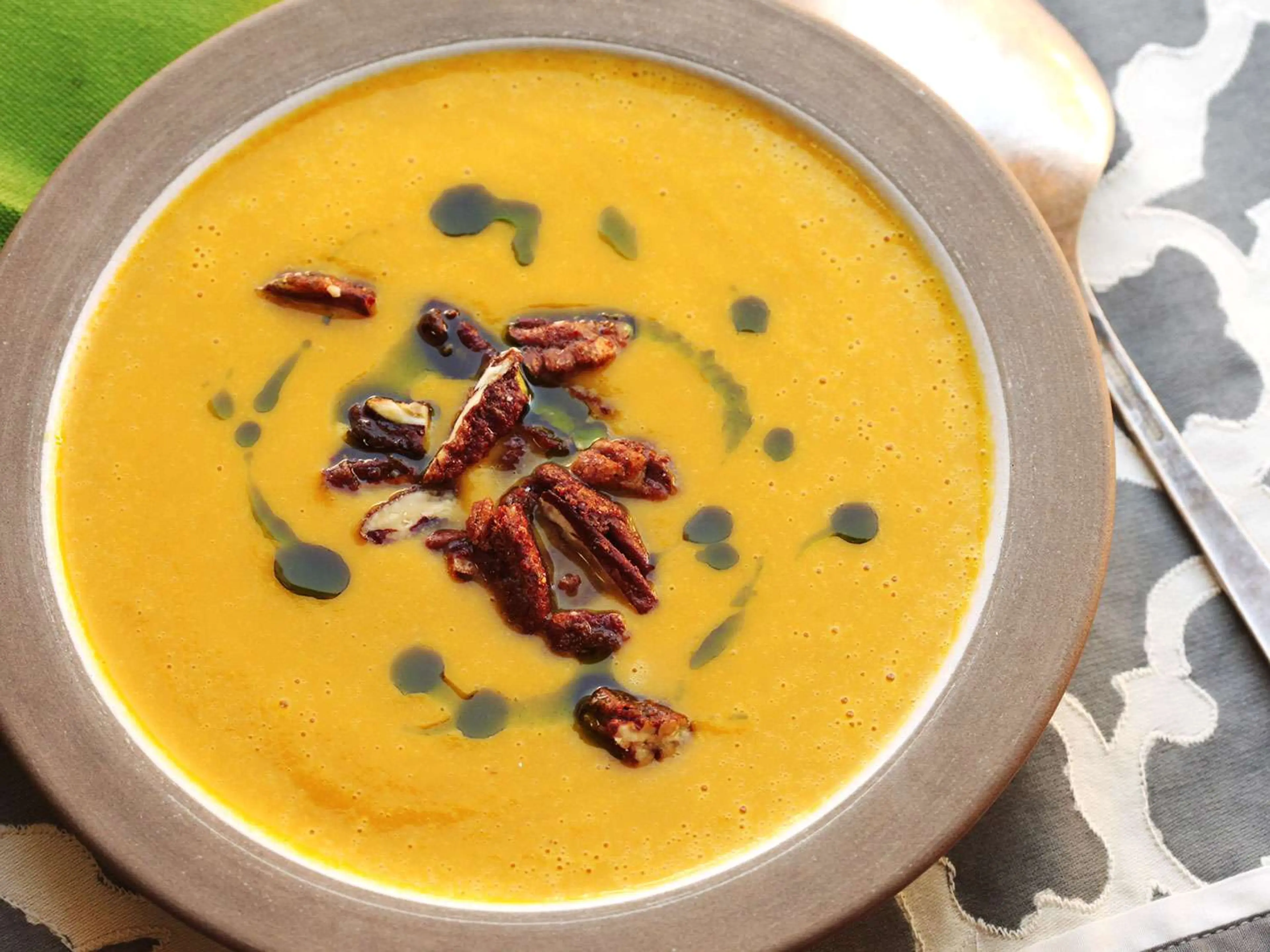 Quick and Easy Stovetop Butternut Squash Soup
