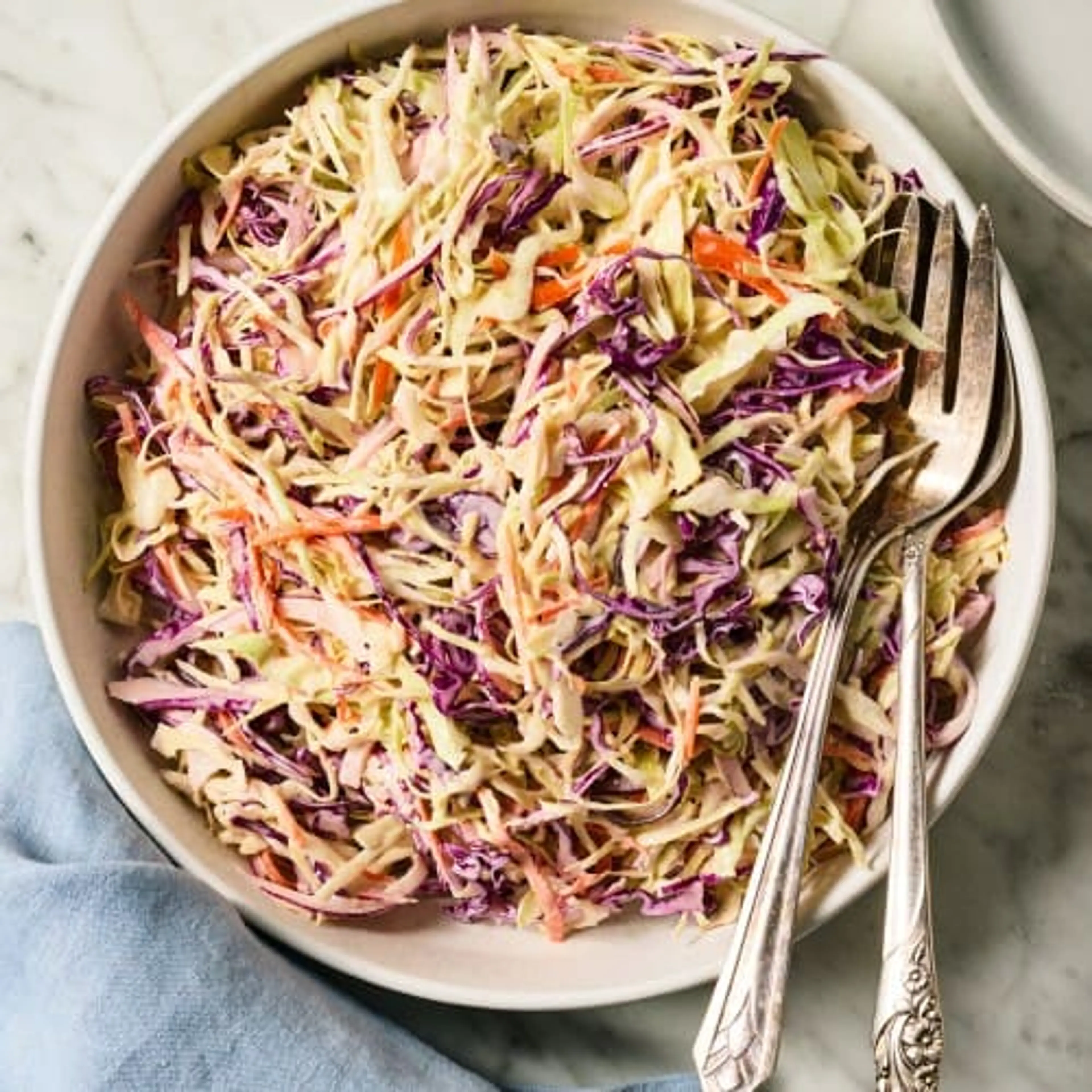Easy Creamy Coleslaw Recipe